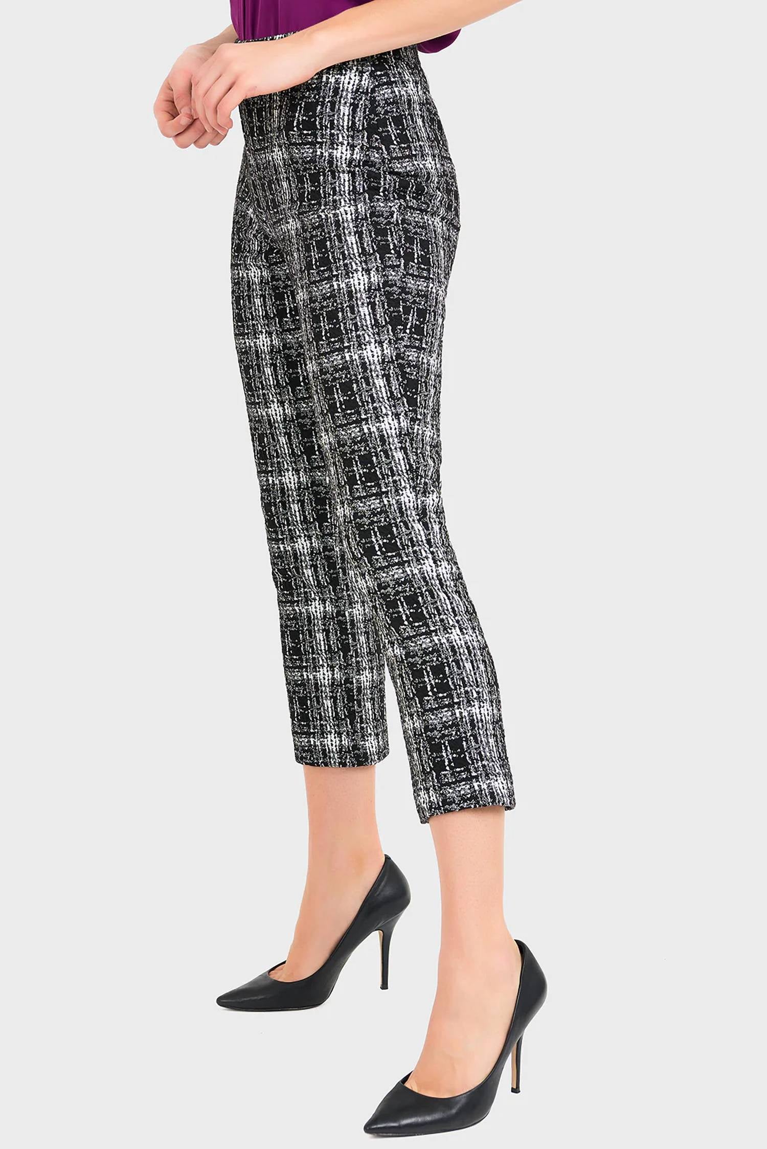 Amelia Crop Pant In Black/white - Image 2