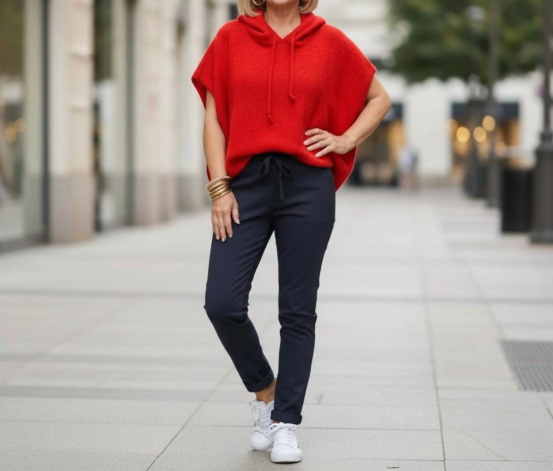 An Autumn Haze Hooded Knit Top In Scarlet Red
