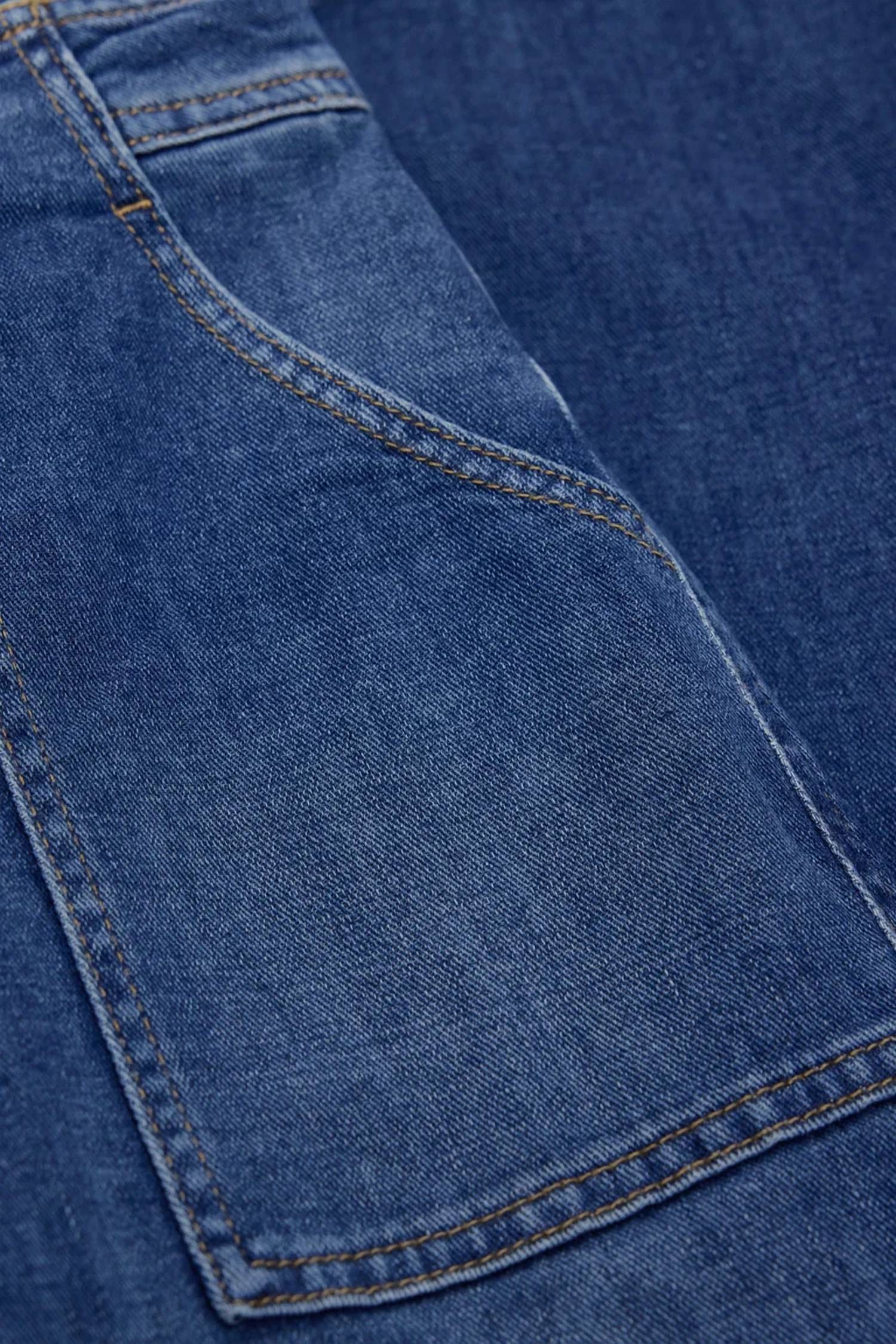 Aria Flared Jeans In Dark Blue - Image 4