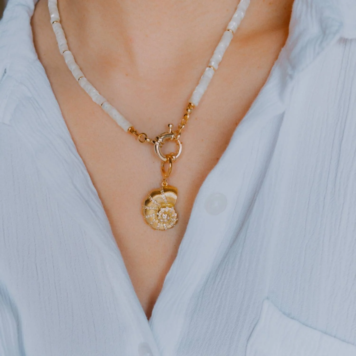 Biscayne Beaded Necklace With Shell Charm In White - Image 4
