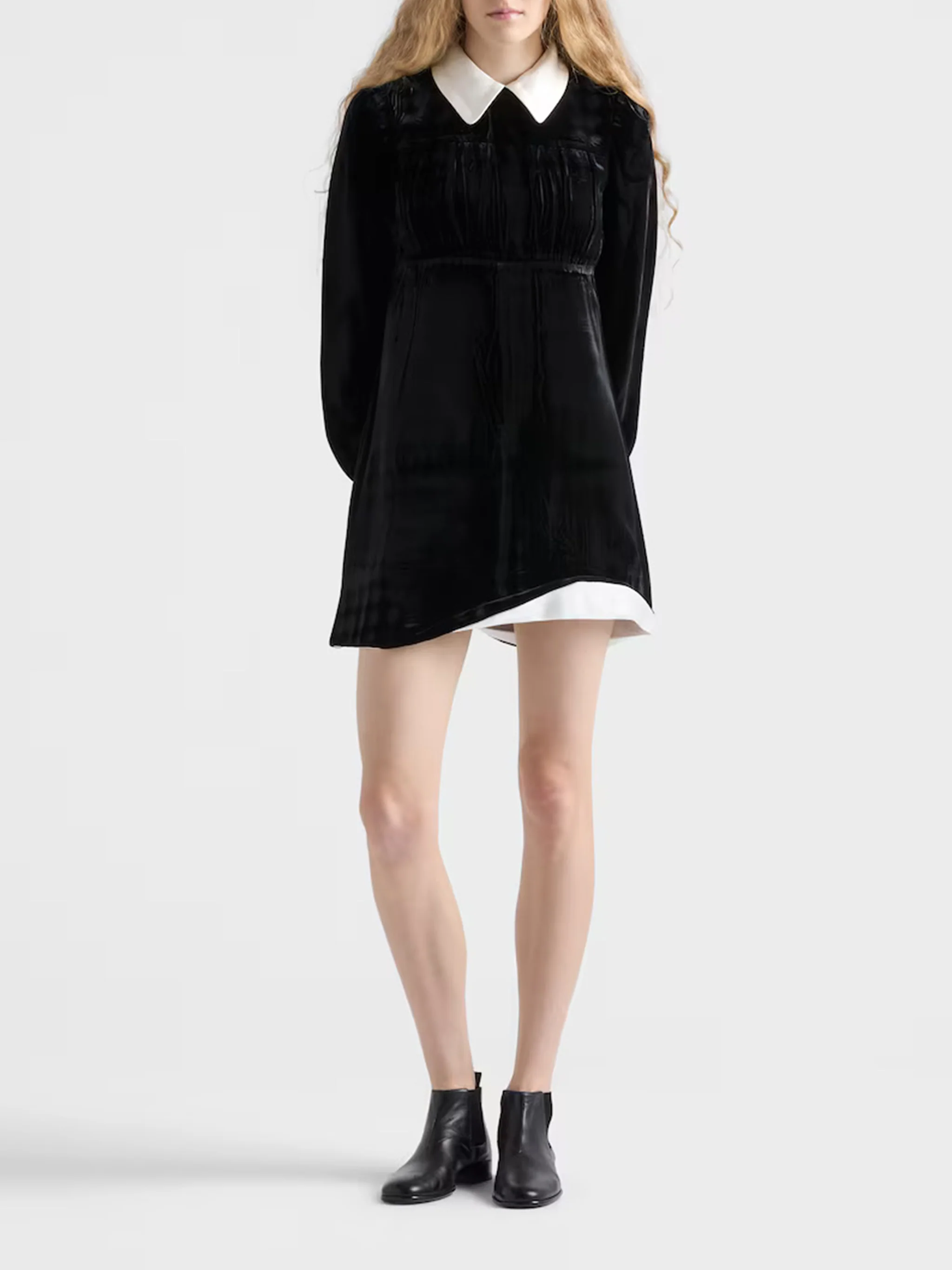Black Velvet Puffed-Sleeve Mini Dress - Image 2