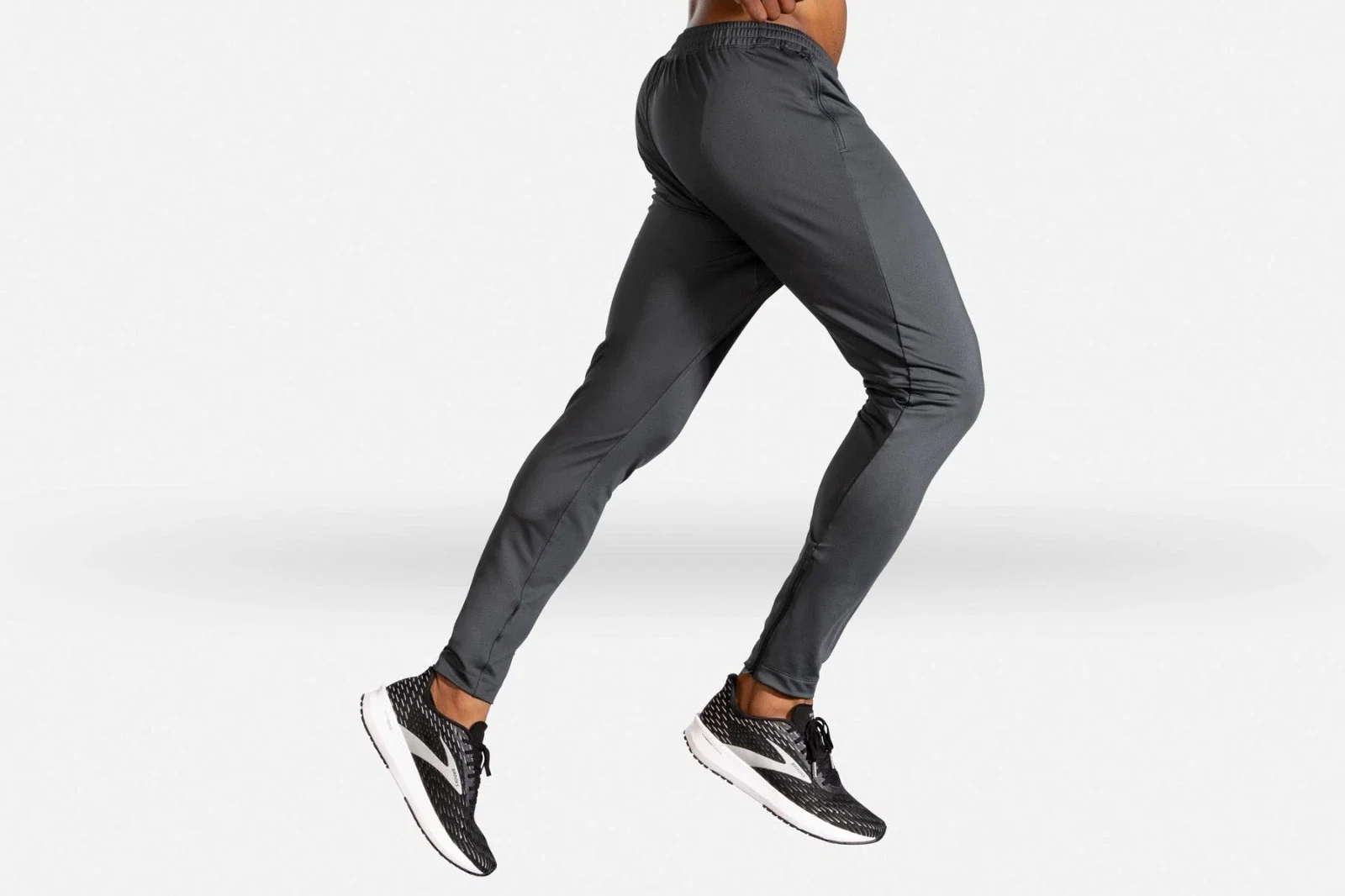 Brooks Spartan Pants Men's Asphalt Tapered Leg Activewear Jogger DSGL462 - Image 4