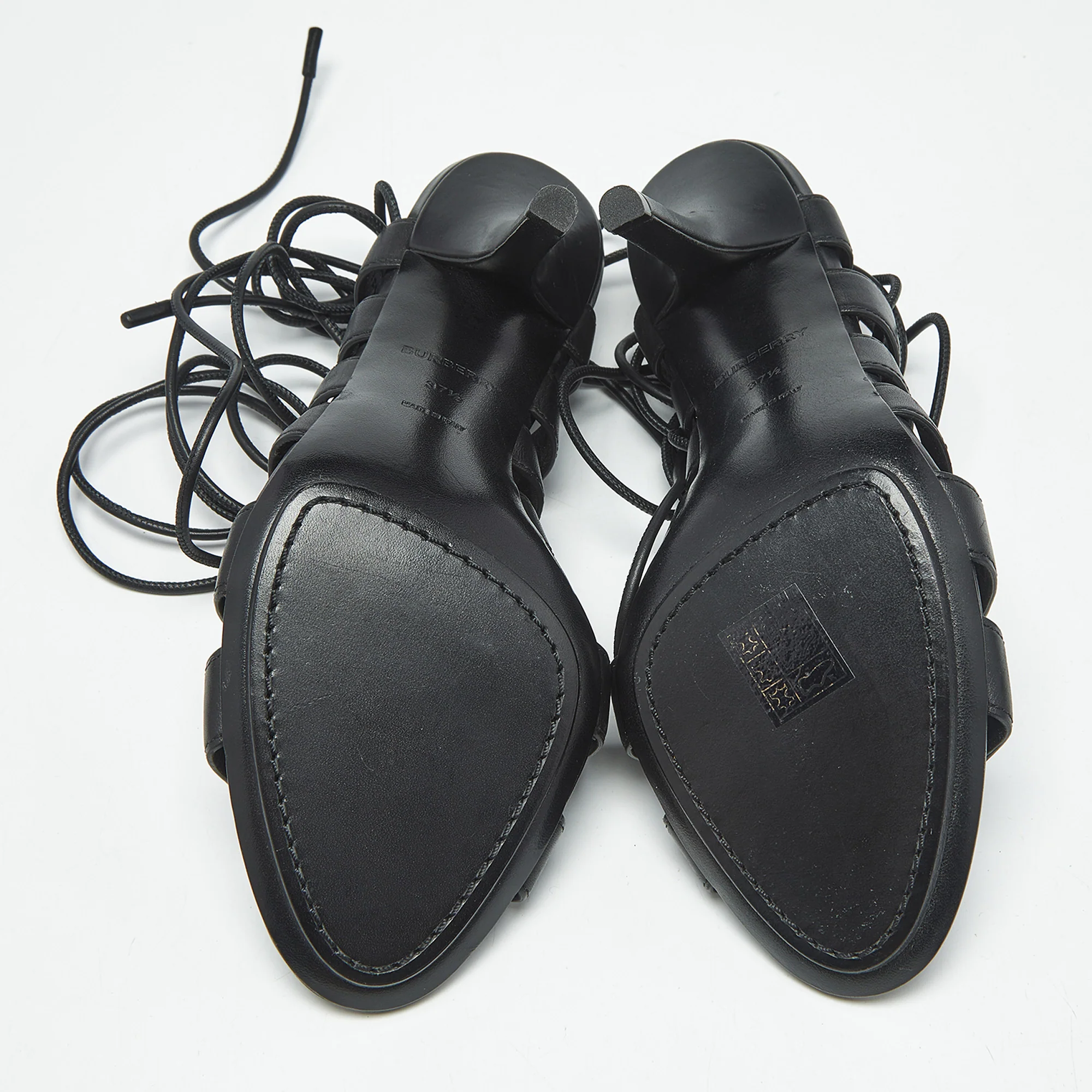 Burberry - Image 6