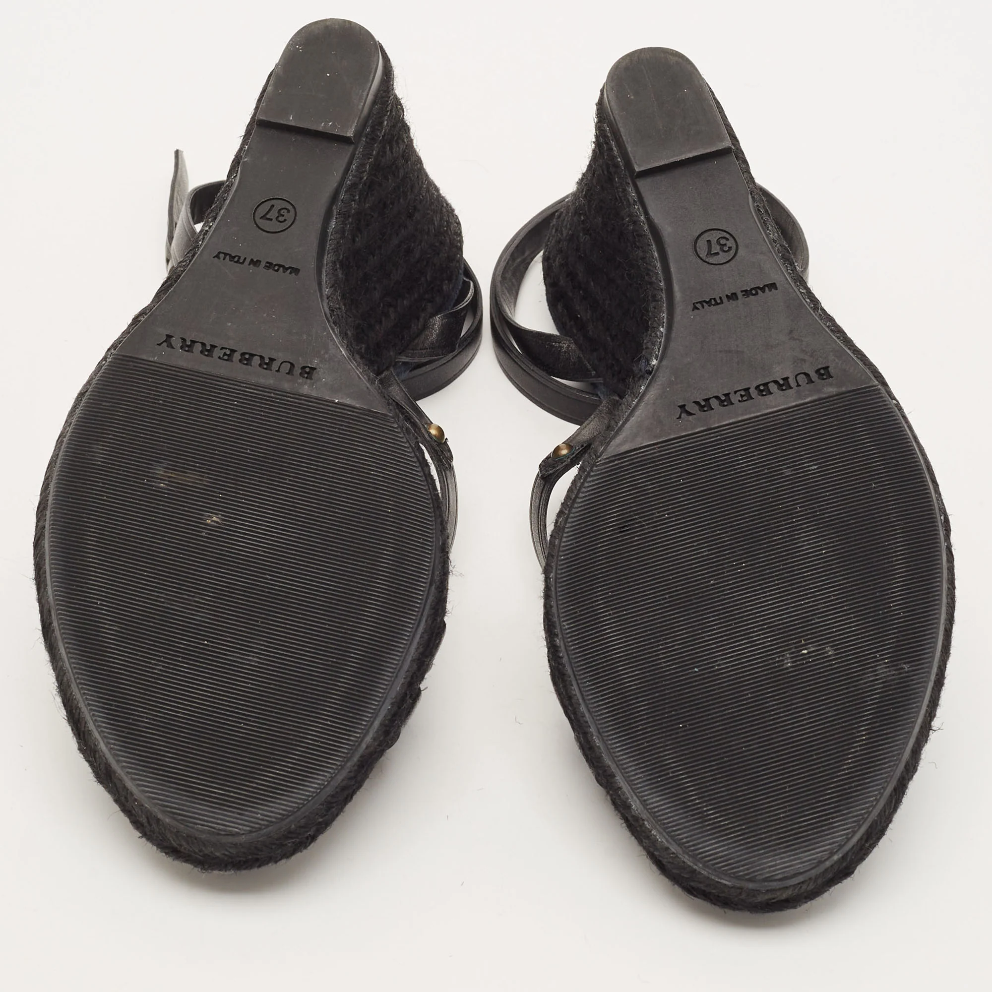 Burberry - Image 6