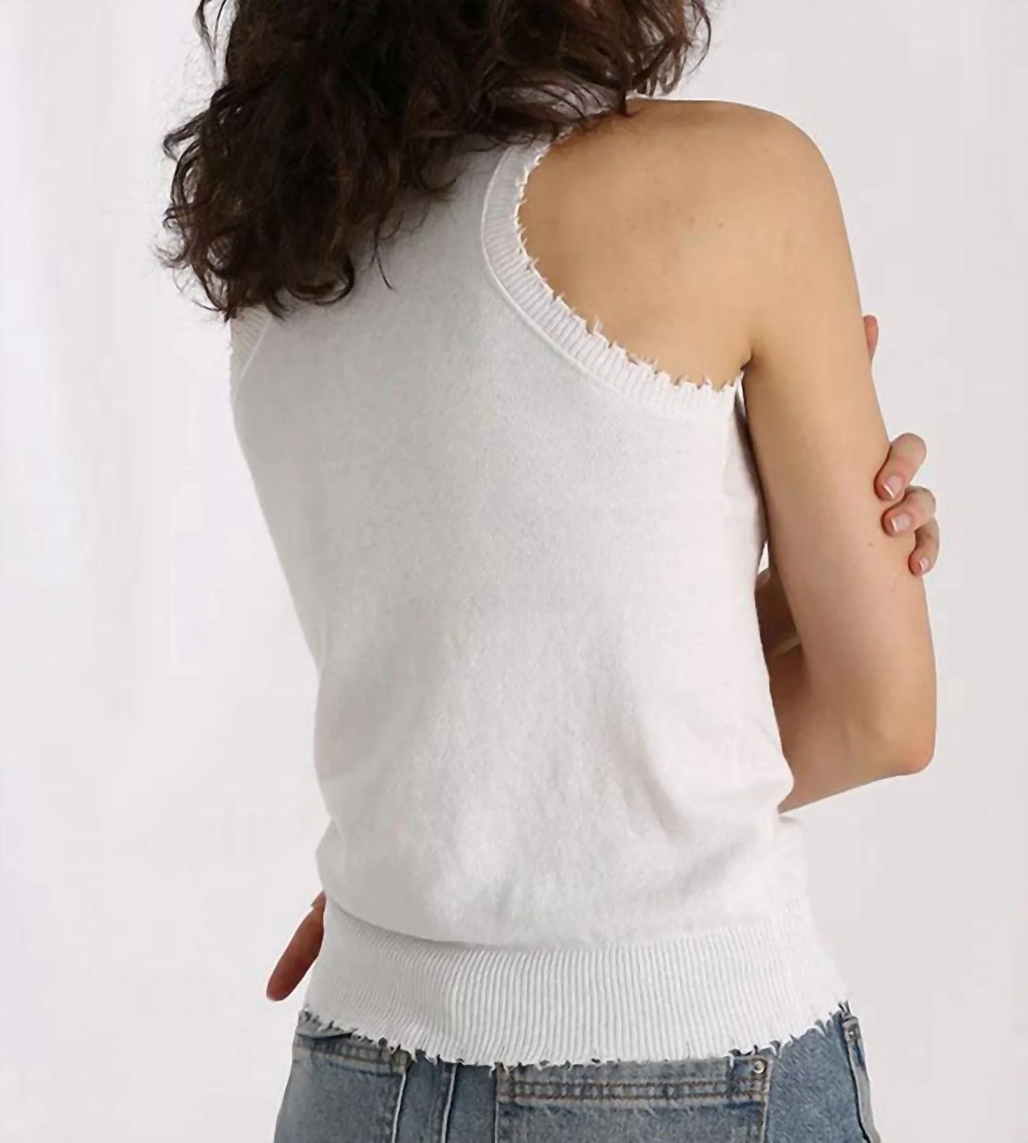 Cashmere Tank Top In White - Image 2