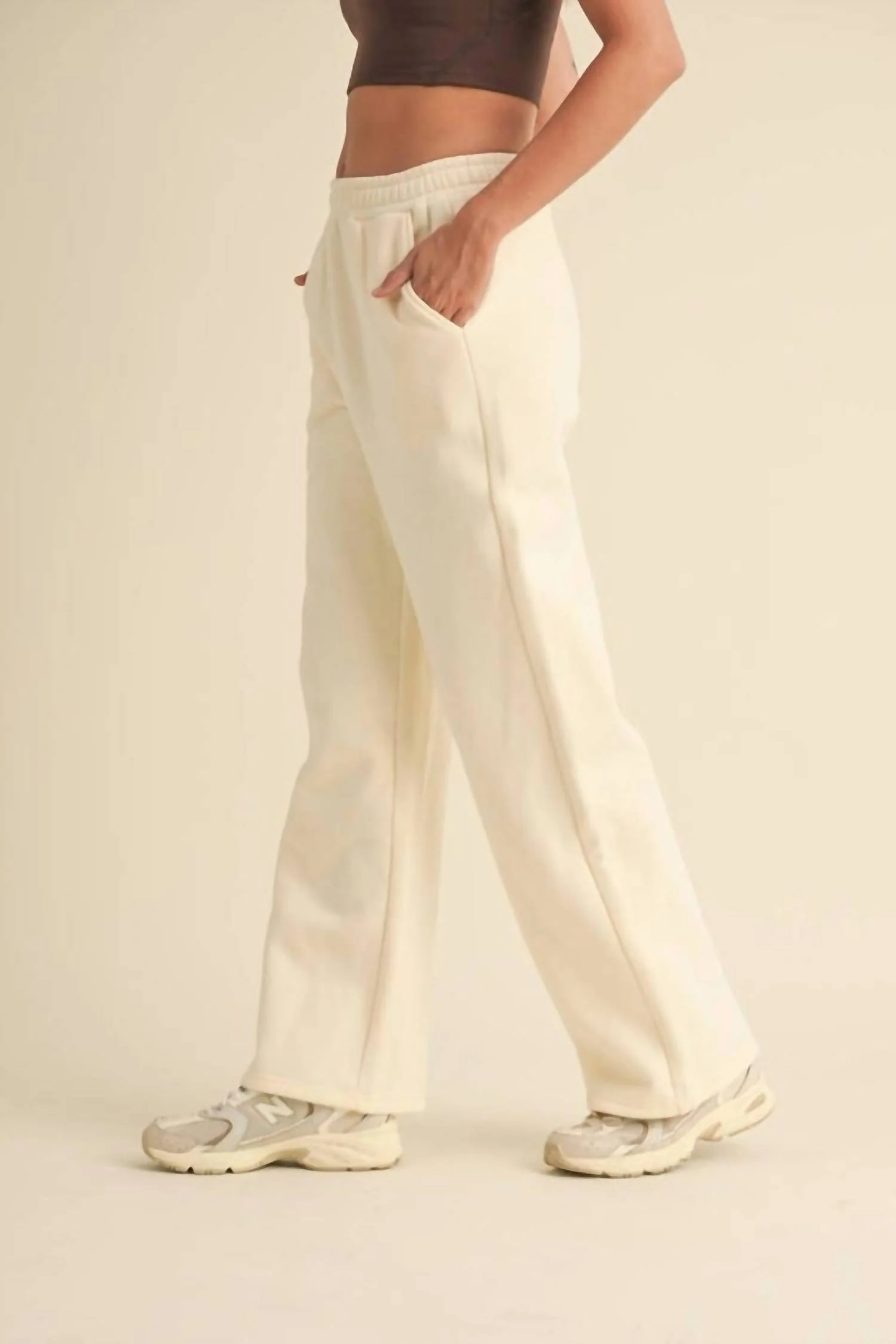 Cozy Fleece Wide Leg Sweatpants In Cream - Image 5