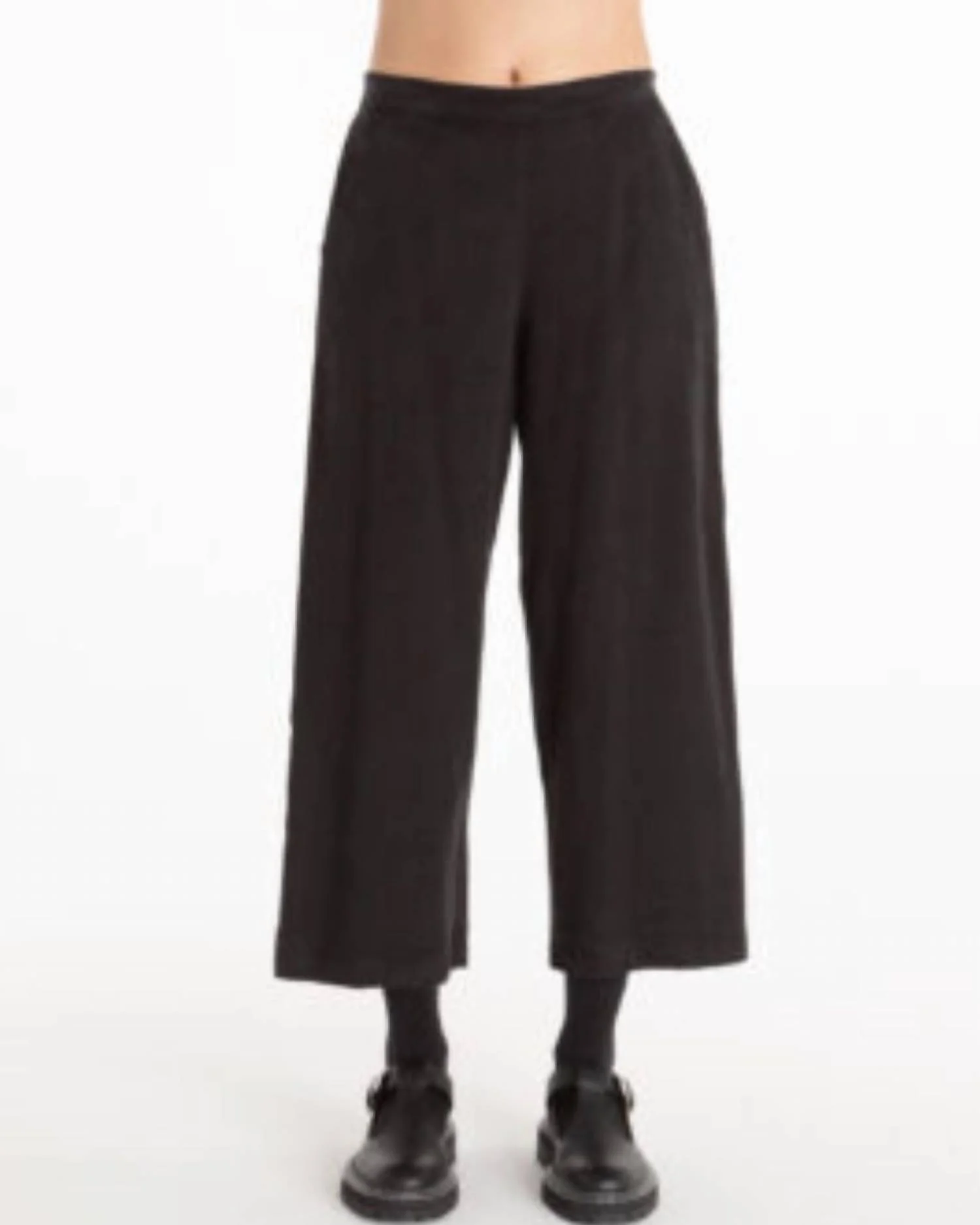 Crop Wide Leg Pants In Black