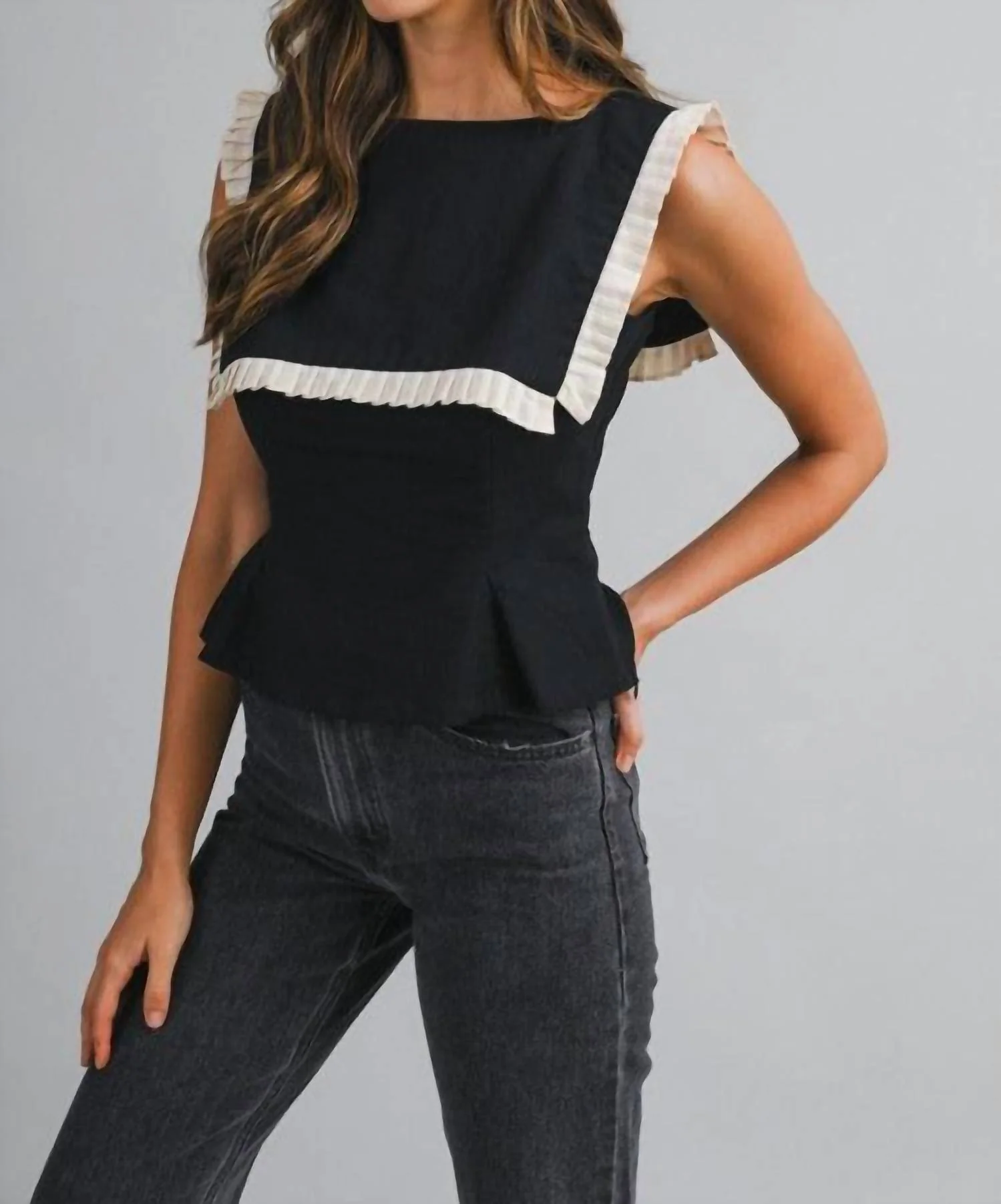 Daleyza Top In Black - Image 2