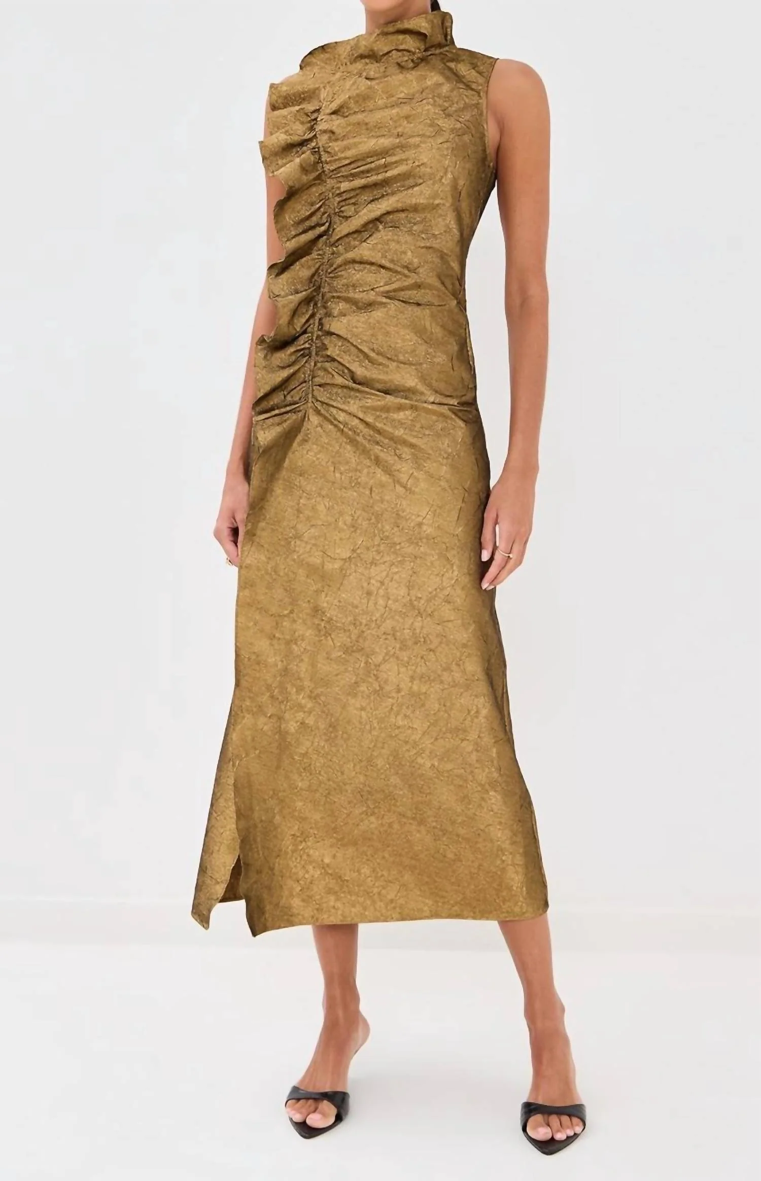 Demetria Sleeveless Ruched Front Midi Dress In Gold Leaf
