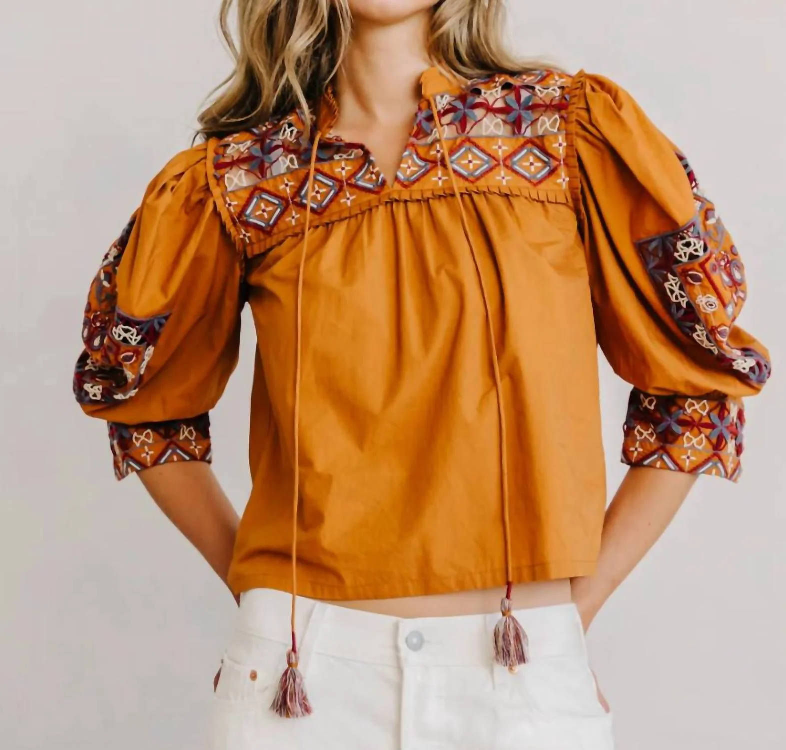 Diella Top In Caramel