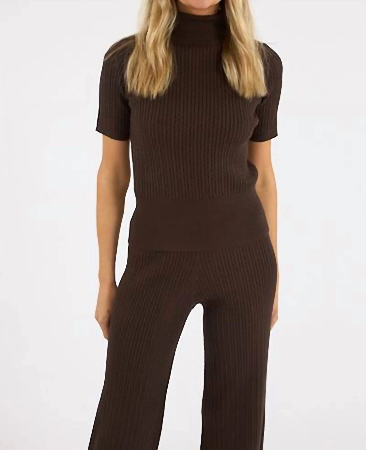 Dione Sweater In Chocolate Brown