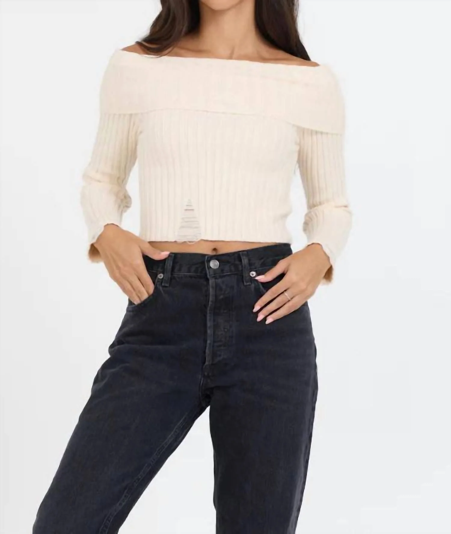 Distressed Off Shoulder Sweater In Ivory