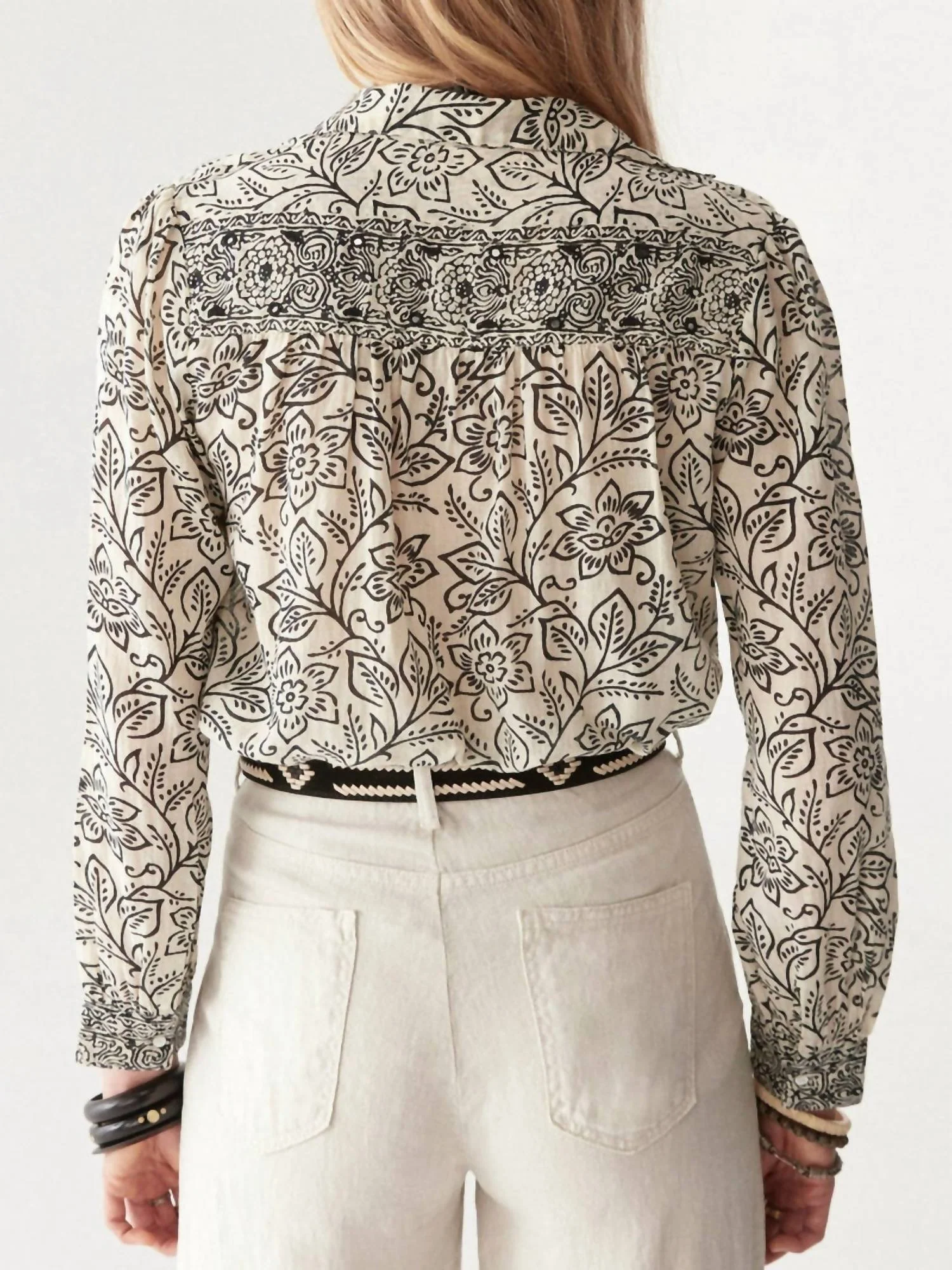 Dylan Long Sleeve Blouse In White Lies - Image 2