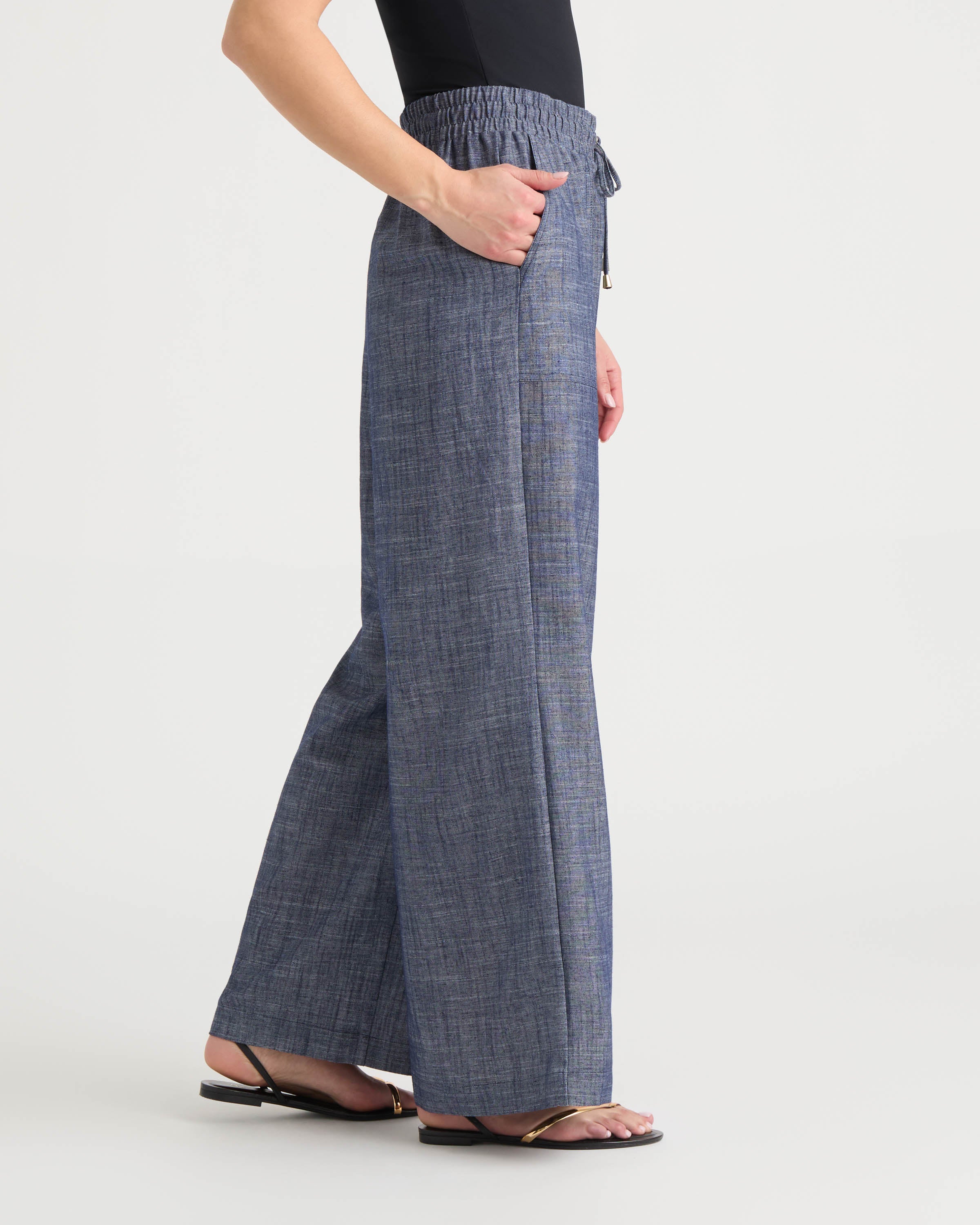 Ellen Tracy Women’s Wide Leg Chambray Pant with Porkchop Pocket - Image 3