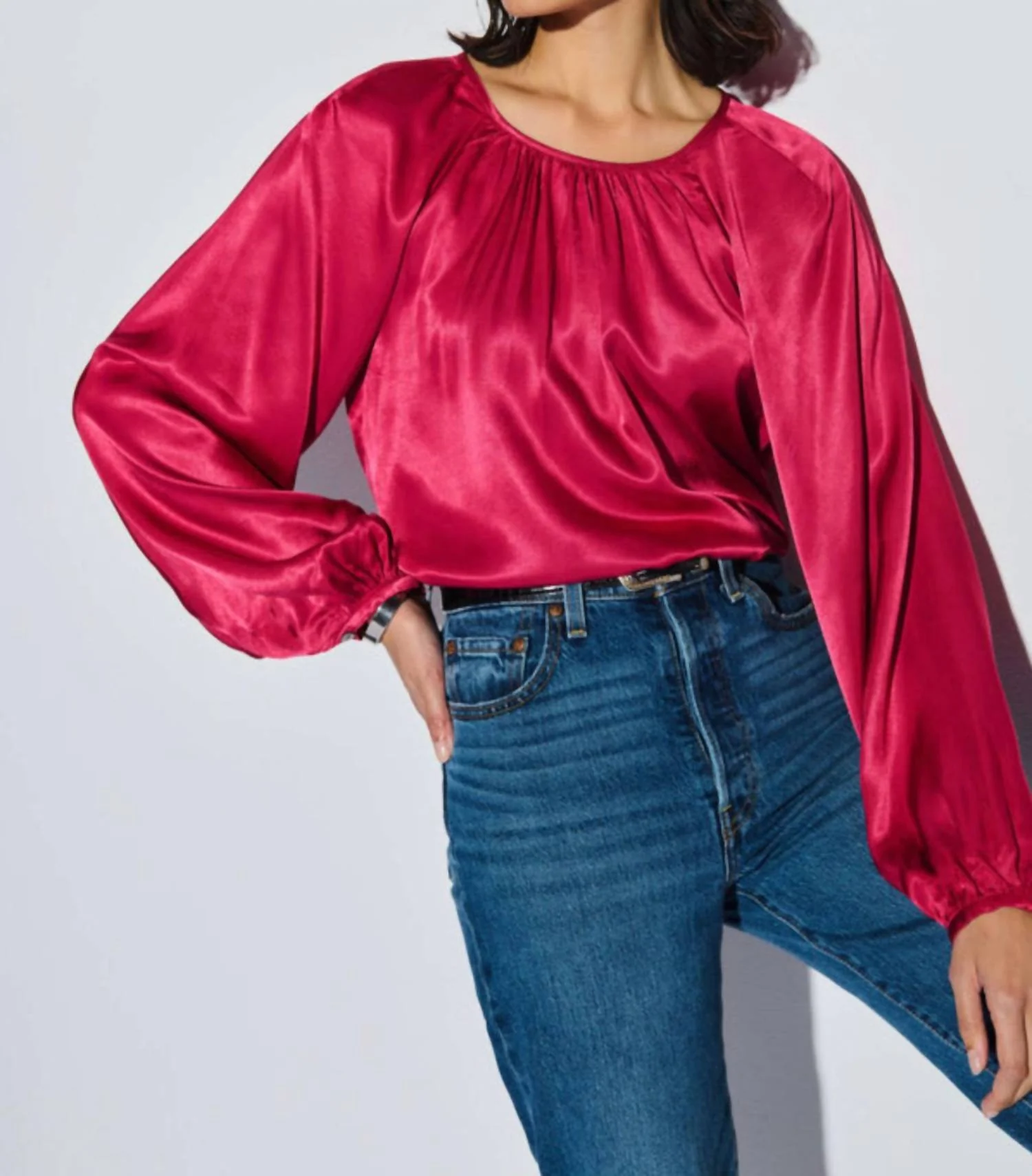 Eveline Raglan Top In Raspberry Jam - Image 2
