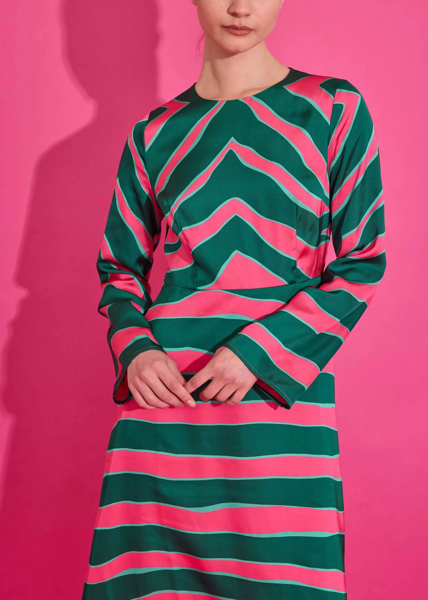 Everly Dress In Ziggy Palm - Image 4