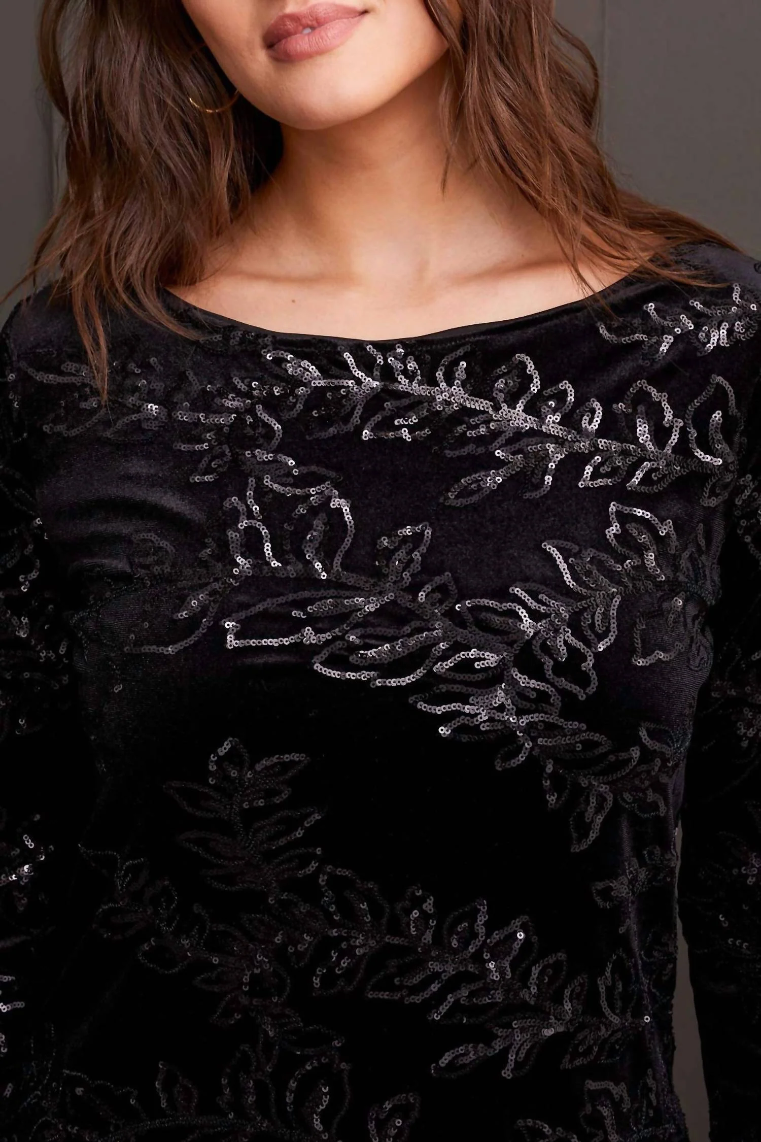 Femme Sparkle Lined Velvet Dress In Black - Image 3