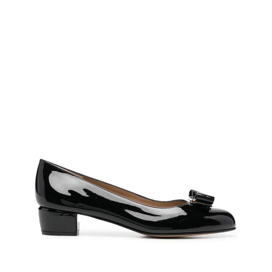 Ferragamo Womens Black Pumps Heels