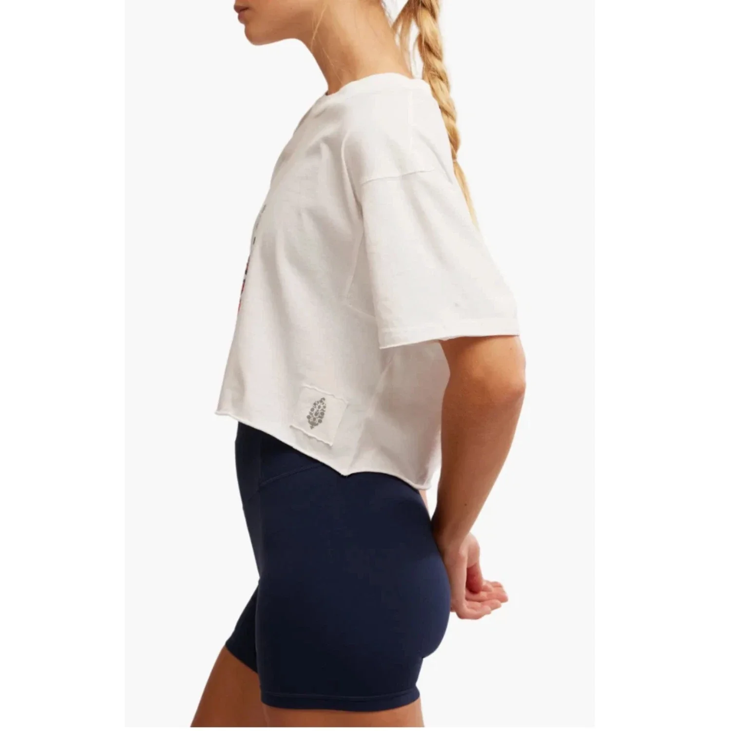 Free People FP Movement Inspire Buti Top Women's White Graphic Cropped DSGL13 - Image 2