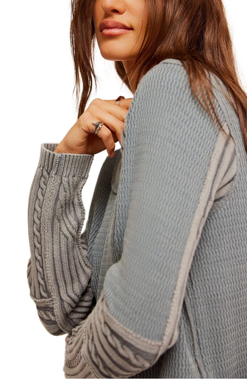 Free People Swinging Cable Cuff Sweater Women's Gray Textured GBO23 - Image 4