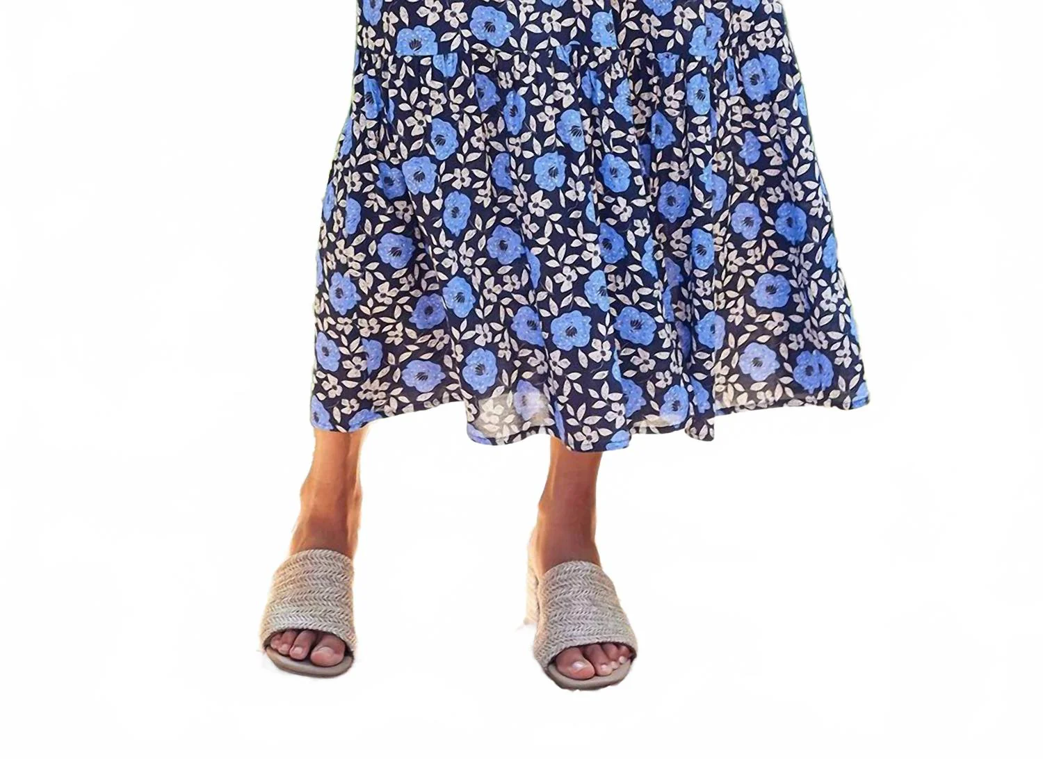 Front Slit Midi Skirt In Print Floral - Image 4