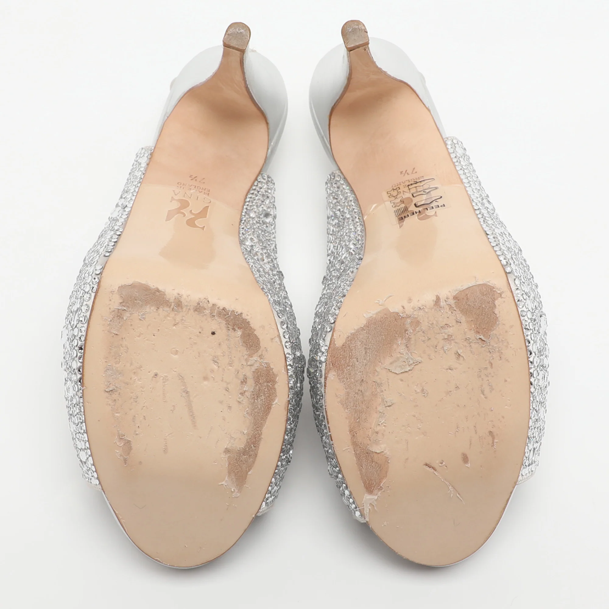 Gina - Image 6