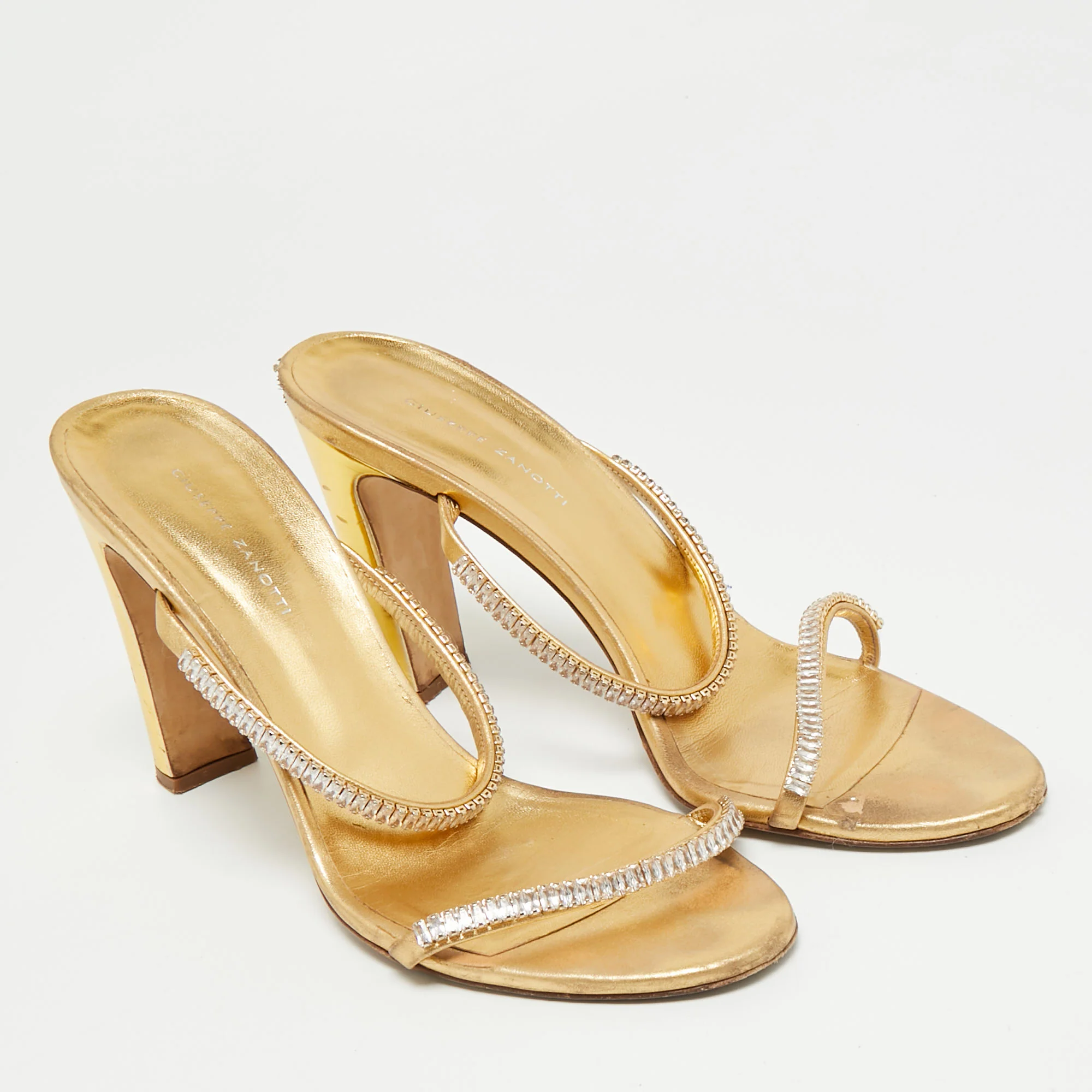 Giuseppe Zanotti - Image 4
