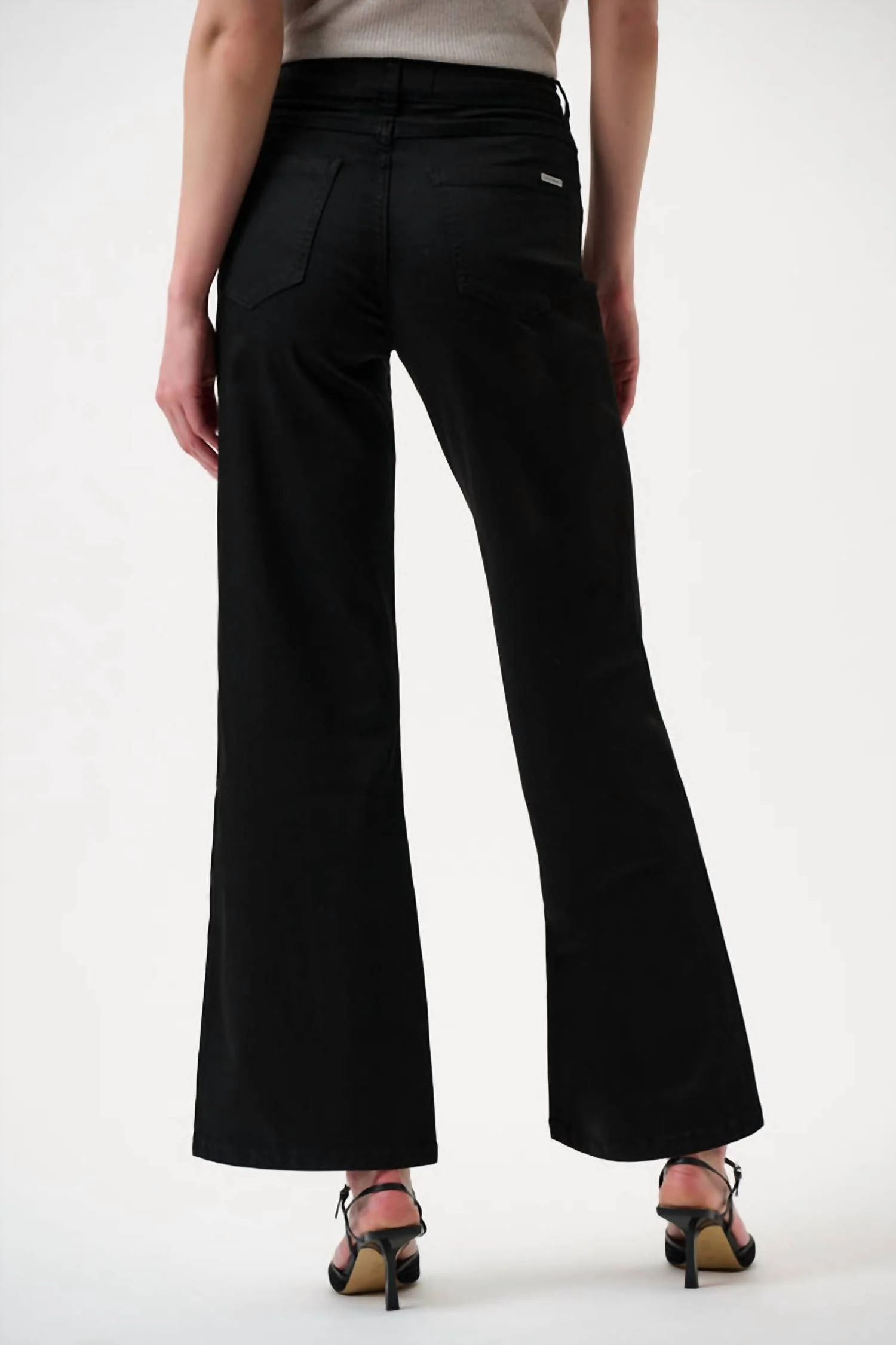 Goldie Wide Leg Jeans In Black - Image 2