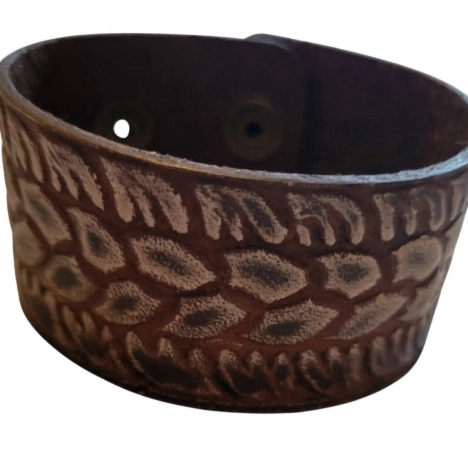 Hand-Tooled Leather Bracelet In Ivory Brown