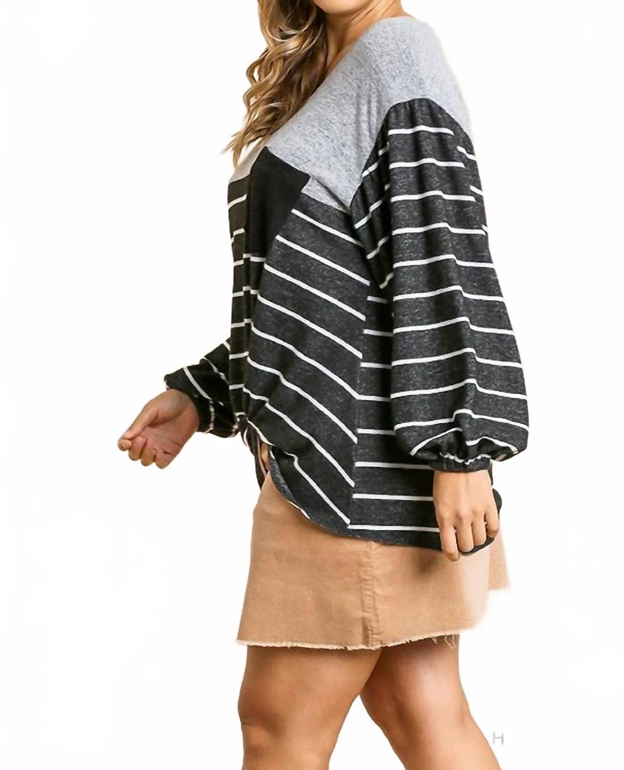 Heathered Puff Sleeve Top - Plus In Gray Mix - Image 3
