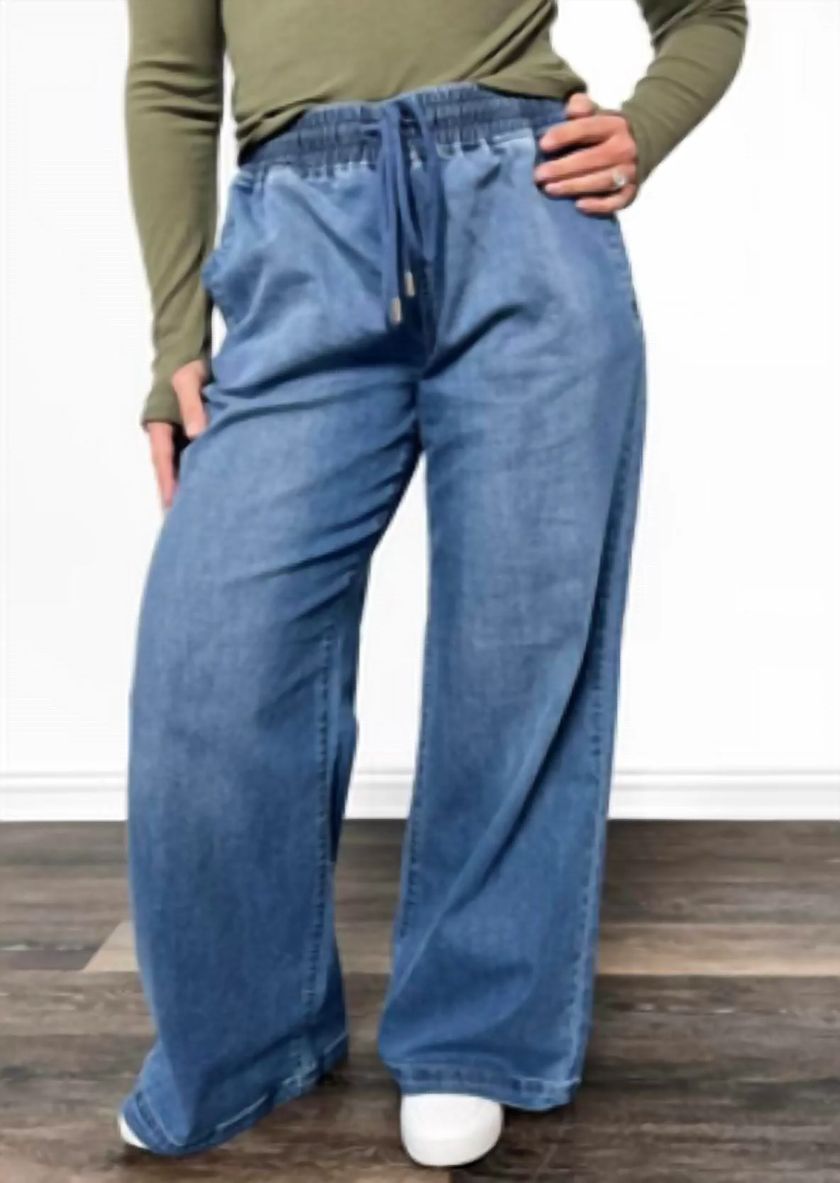 Helen Drawstring Pant In Blue
