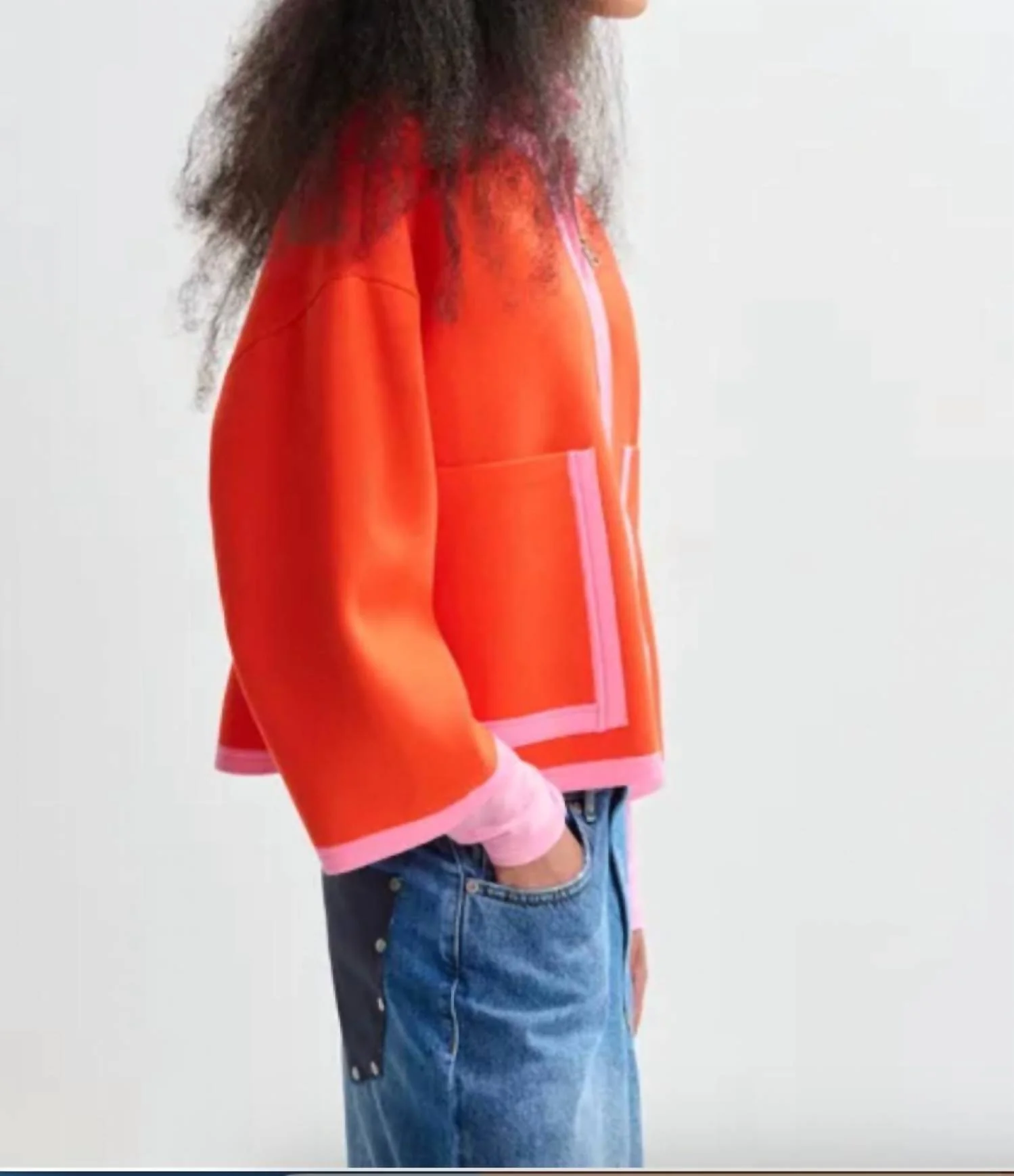 Jani Contrast Cardigan In Nectarine Pink - Image 2