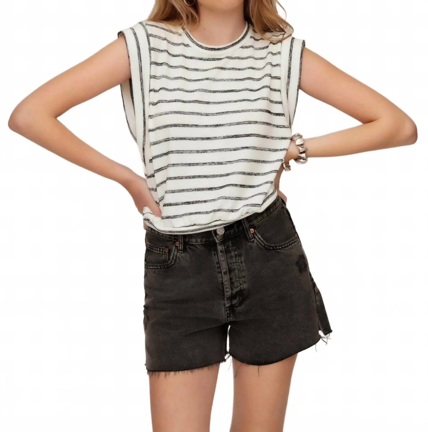 Janice Extended Sleeve Top In Heathered Jersey Stripe - Image 4