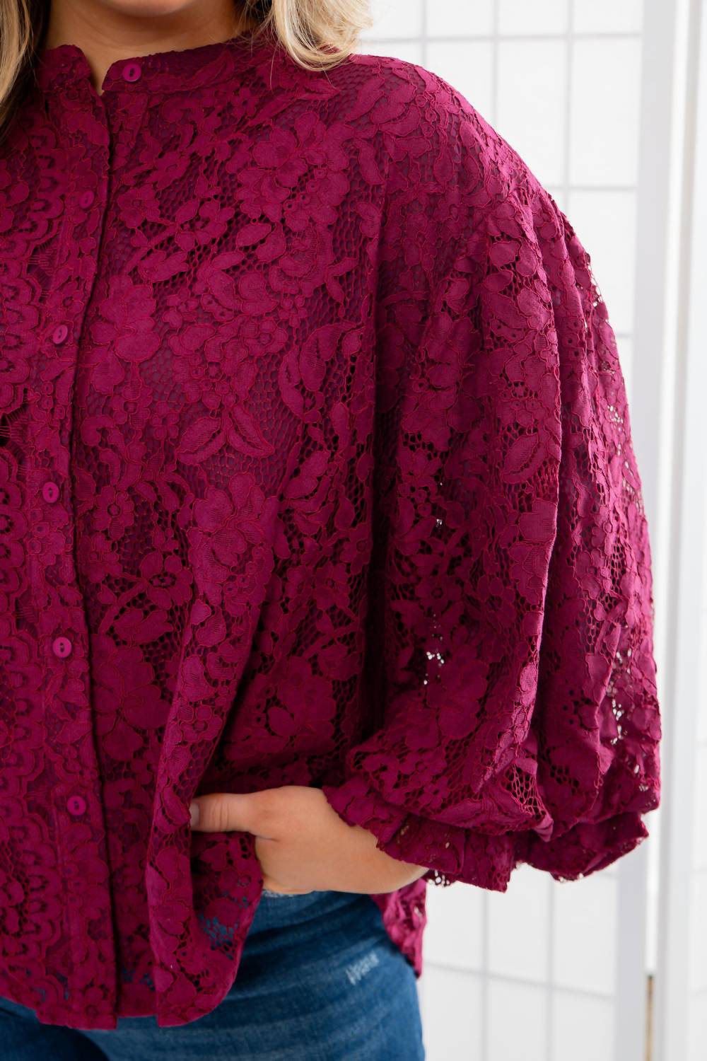 Jayne Lace Bubble Sleeve Blouse In Wine - Image 2
