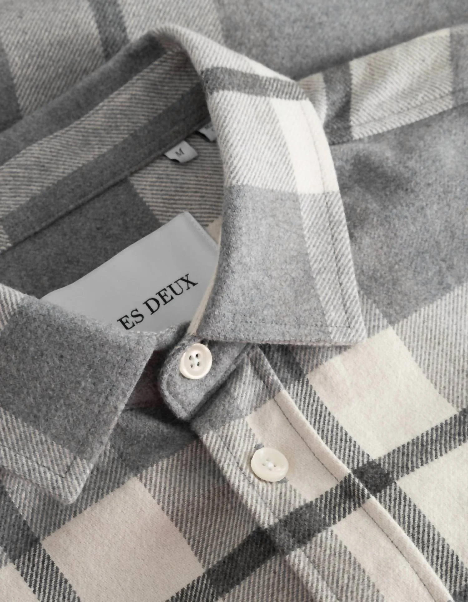 Jeremy Flannel Short Sleeve Button Down Shirt In Snow & Light Grey Melange - Image 4