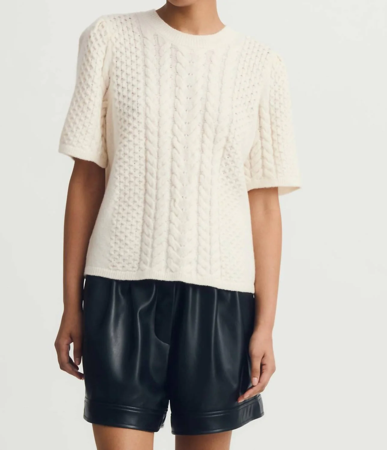 Jove Cable Knit Sweater Tee In Cream