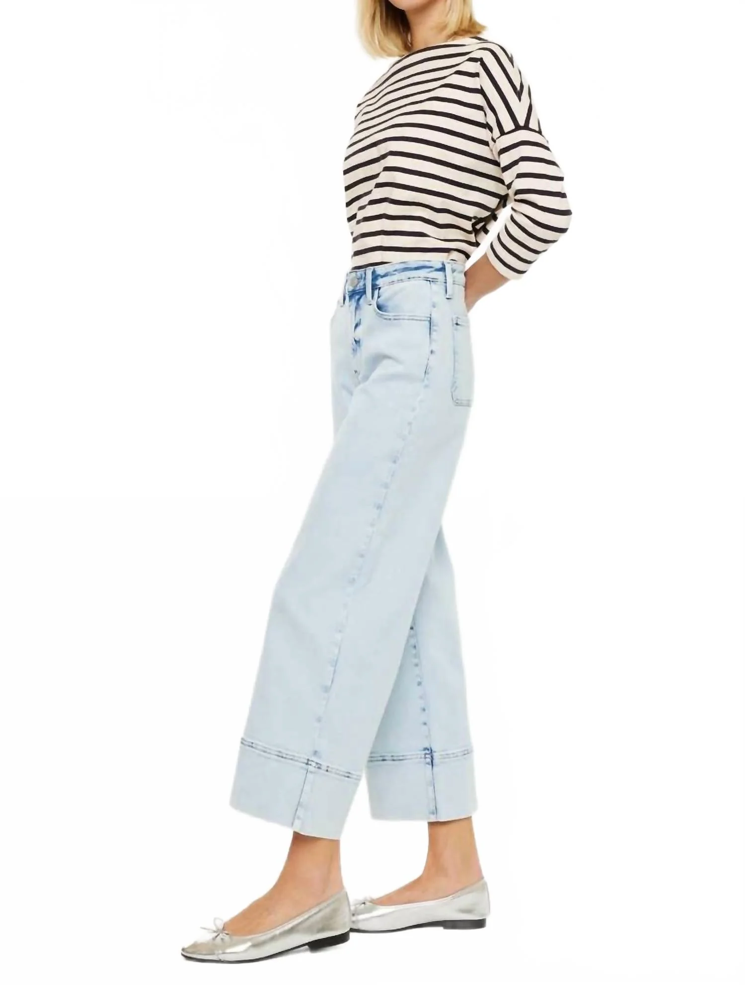 Kassie Essentials Crop Wide Jeans In Light Blue - Image 3