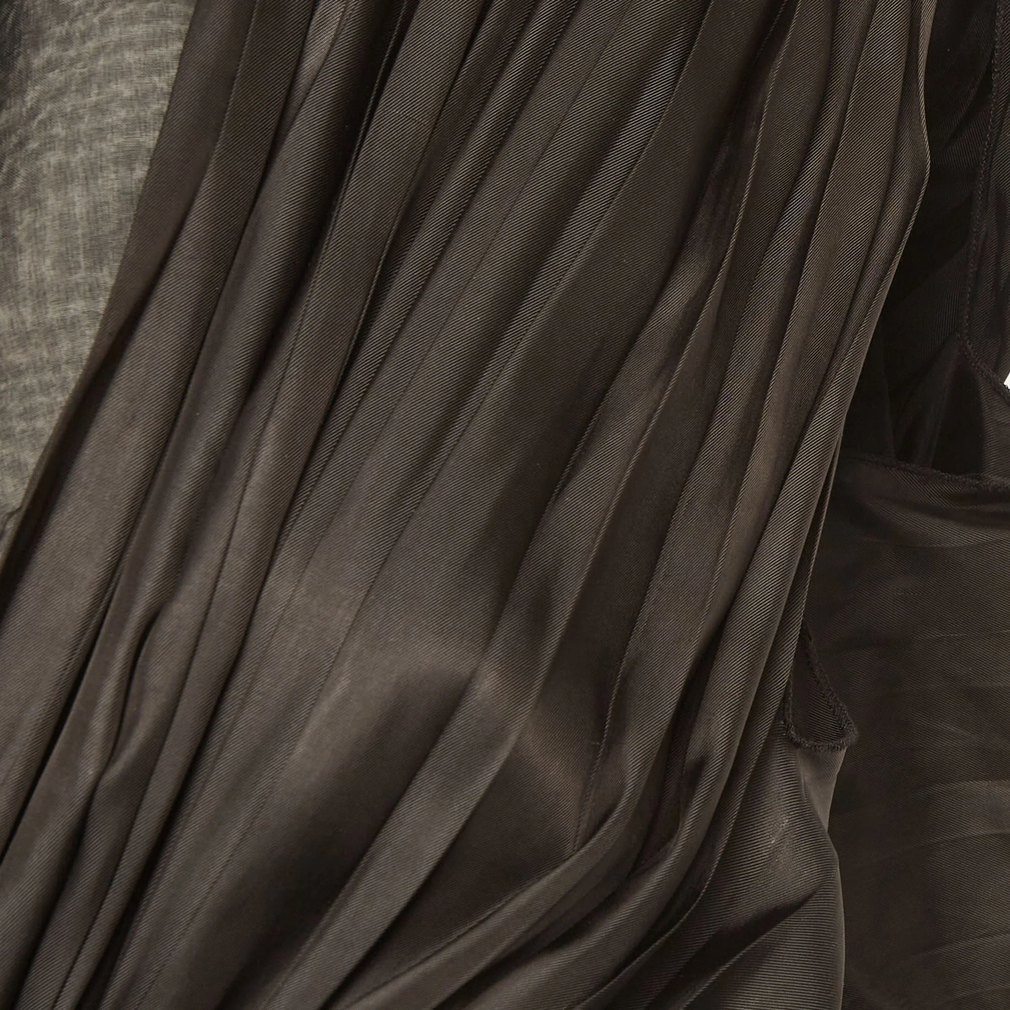 Lanvin Black Satin Bow Detail Plisse Mini Dress - Image 5