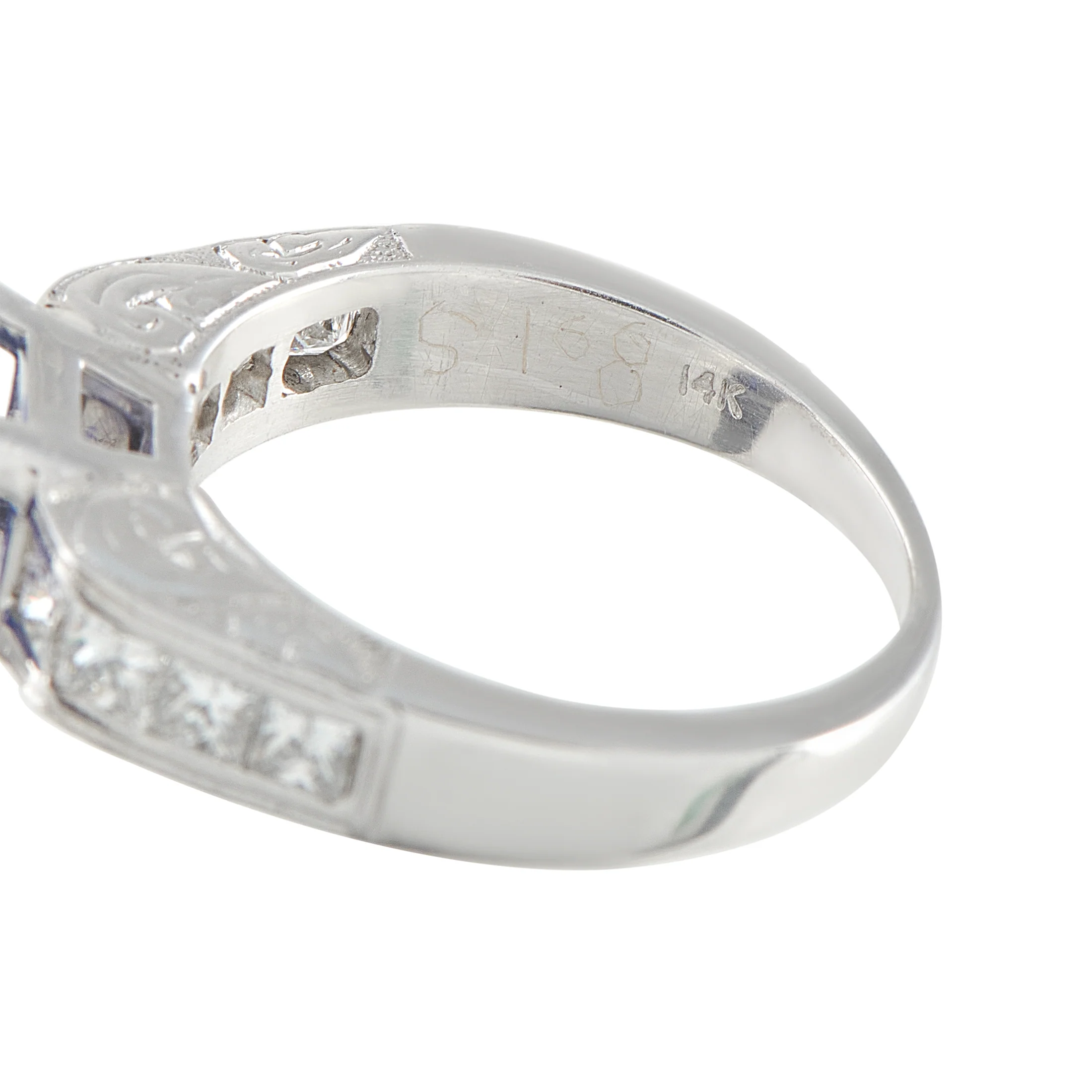 LB Exclusive 14K White Gold 0.80ct Diamond and Sapphire Ring MF16-051526 - Image 4