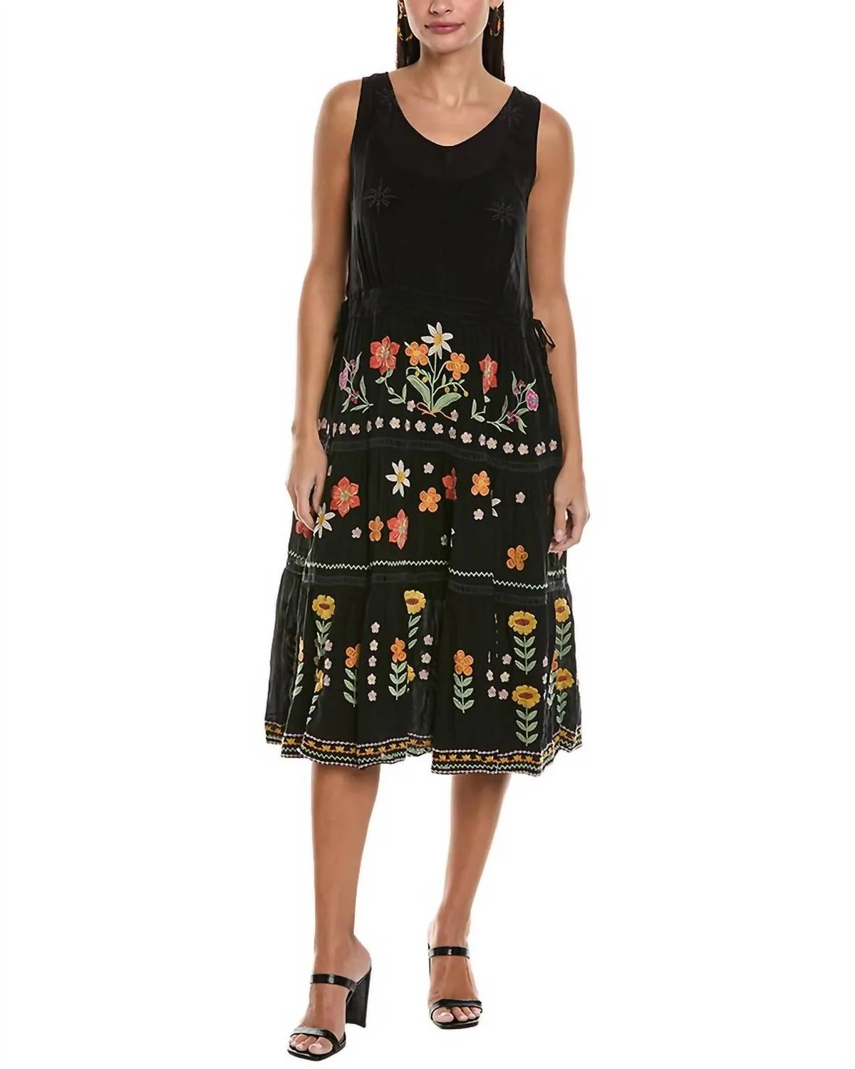Leanna Tiered Dress In Black