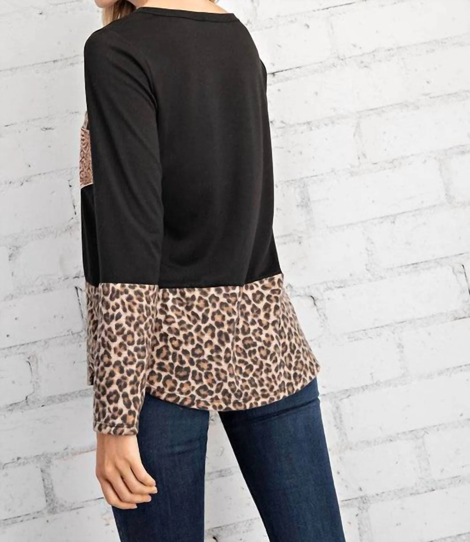 Leopard Top With Rose Gold Sequin Pocket In Black - Image 2