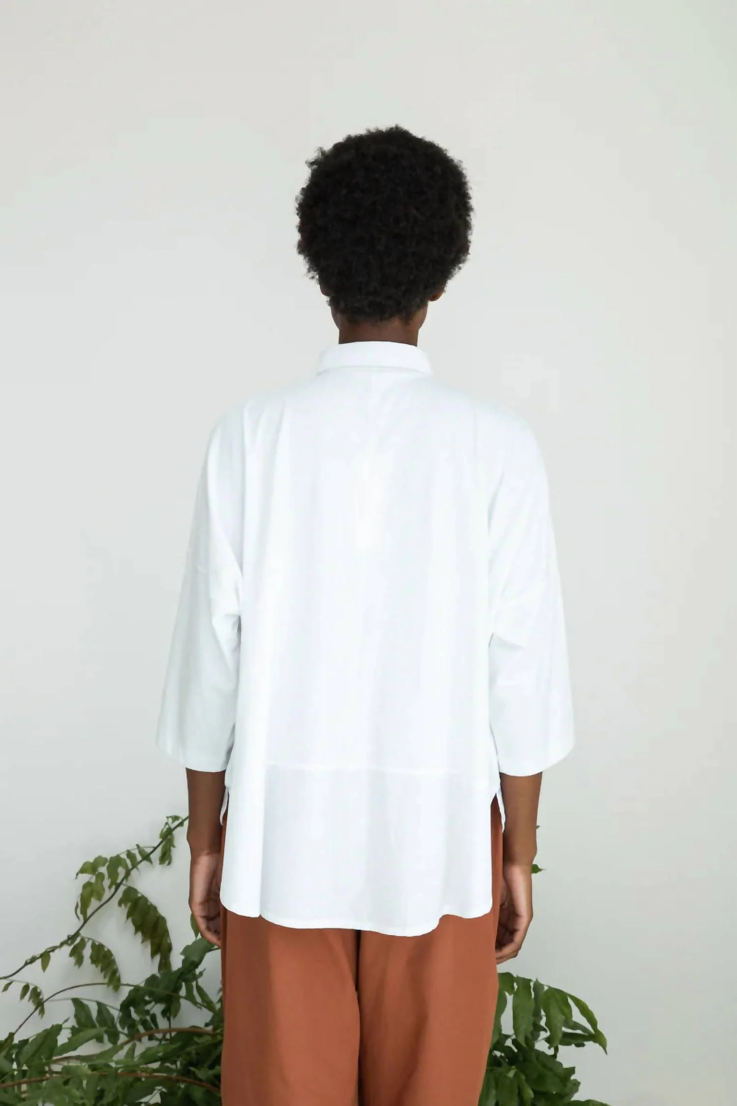 Lissie Sue Mixed Cotton Button Down Shirt In White - Image 4