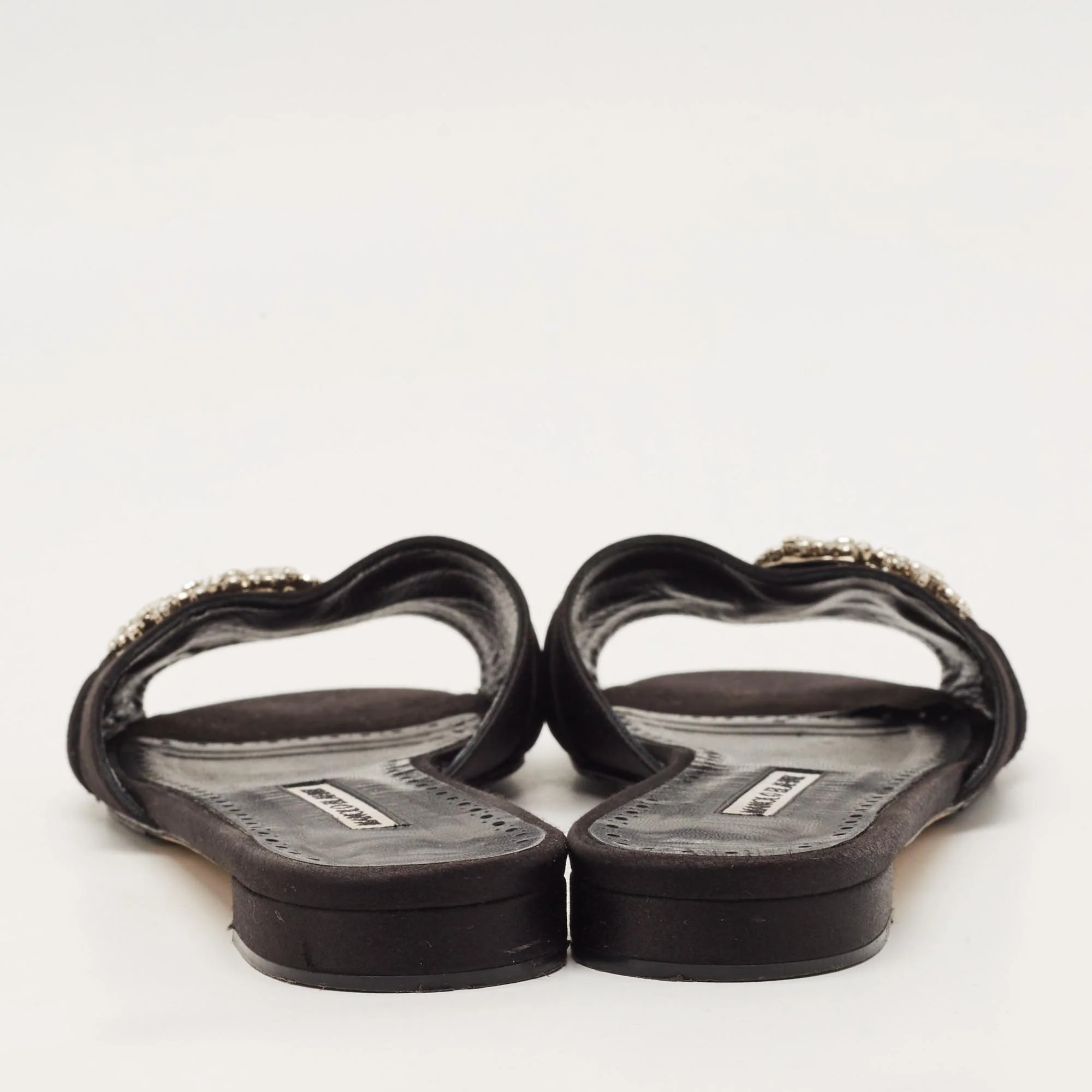 Manolo Blahnik Pralina - Image 5