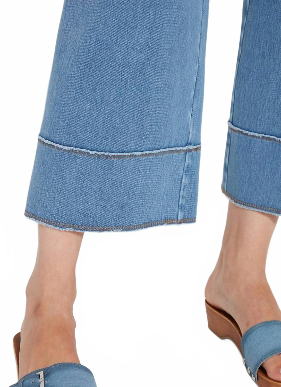 Margo Crop Denim Jeans In Bleached Blue - Image 3