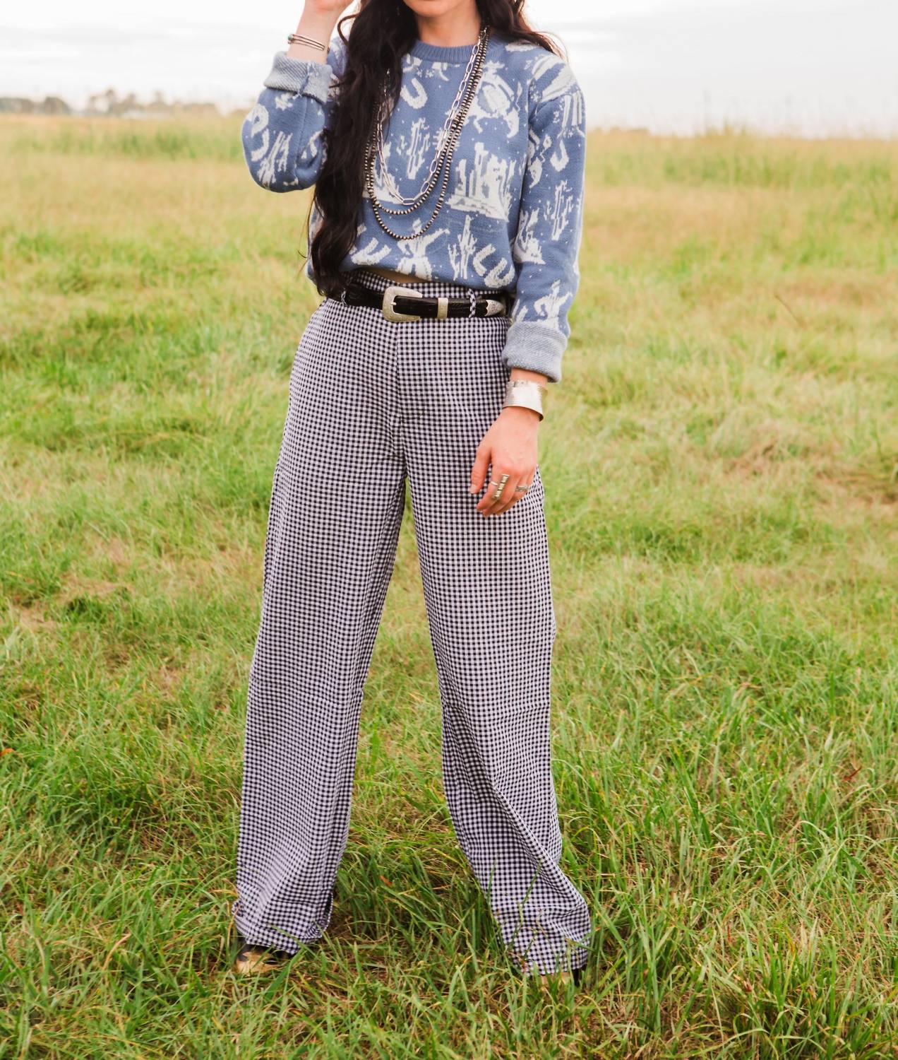 Marvin Crewneck Sweater In Blue And White - Image 2