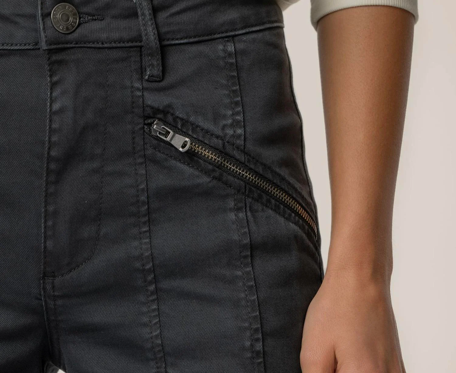 Meg High Rise Wide Leg Jeans In Gainful - Image 4