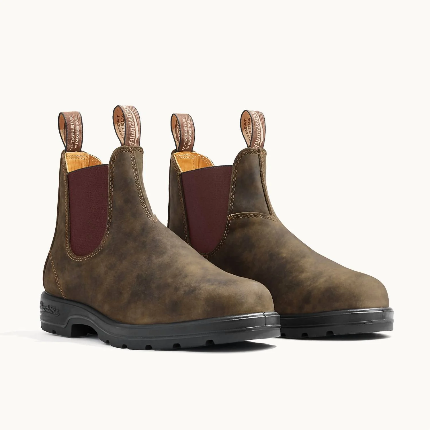 Men's Classics 585 Chelsea Boots In Brown - Image 2