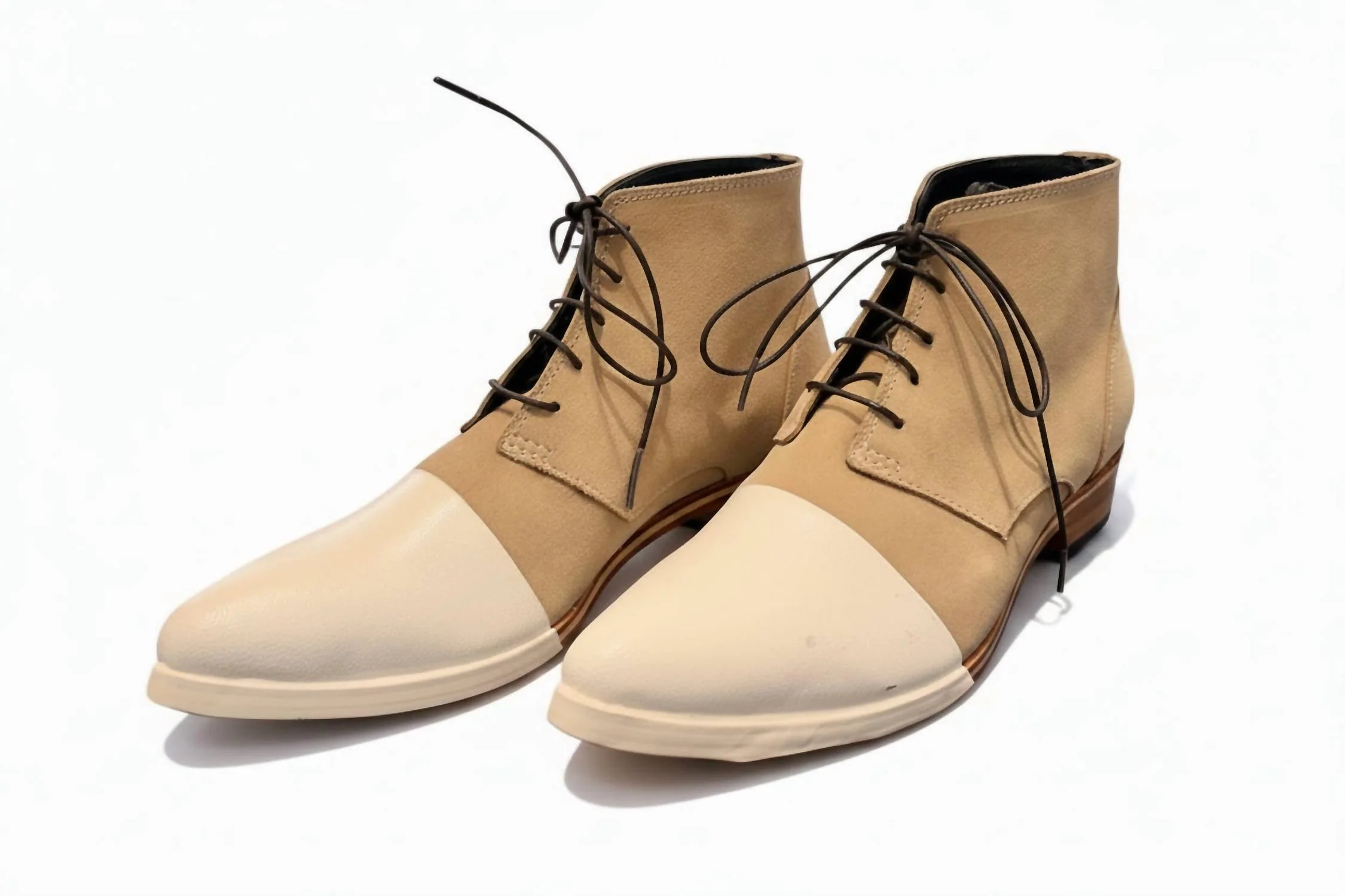 Men's Suede Paint Dipped Toe Boots In Beige - Image 2