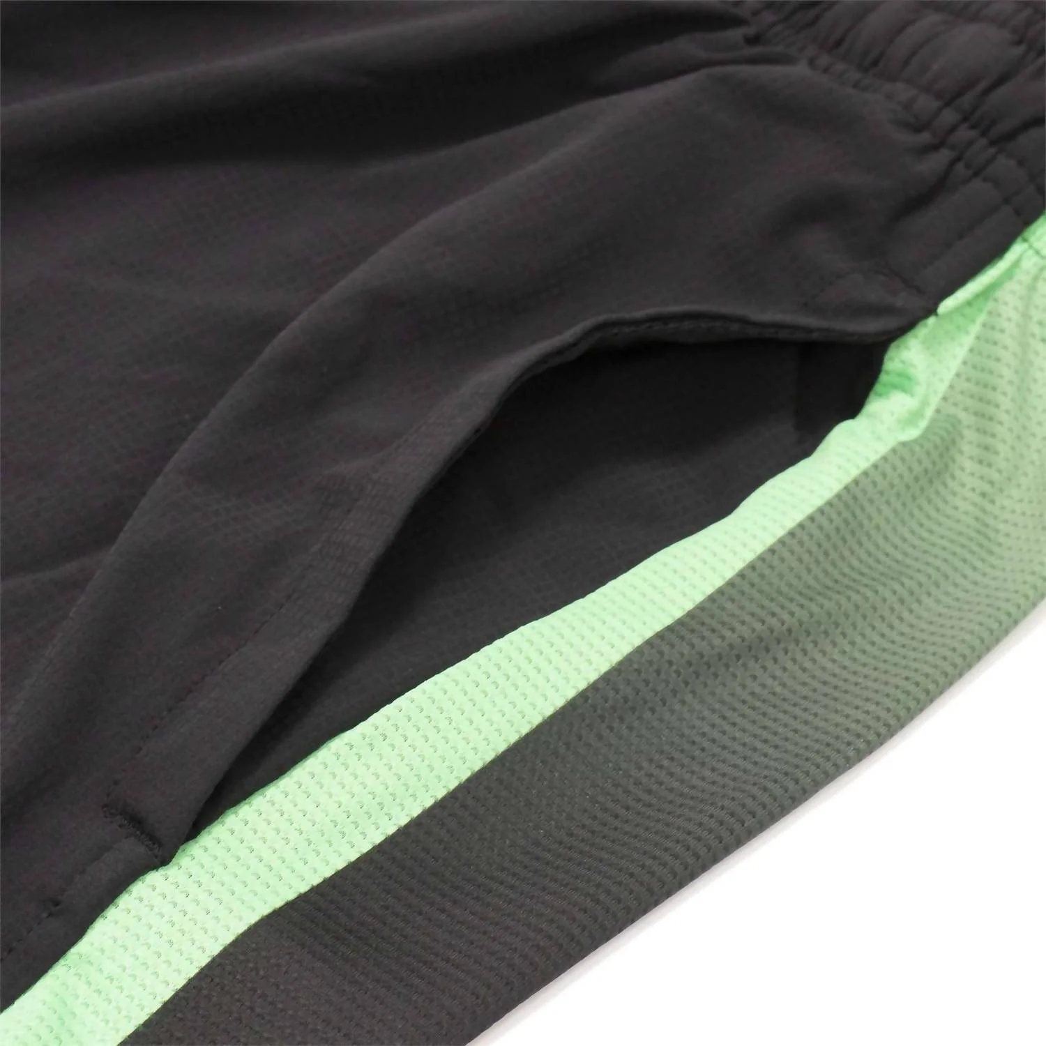 Men's Supervent Shorts In Black - Image 5