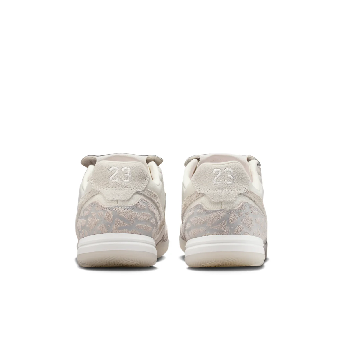 Men's Tiempo Streetgato SE Indoor/Court Low-Top Soccer Shoes - Image 6